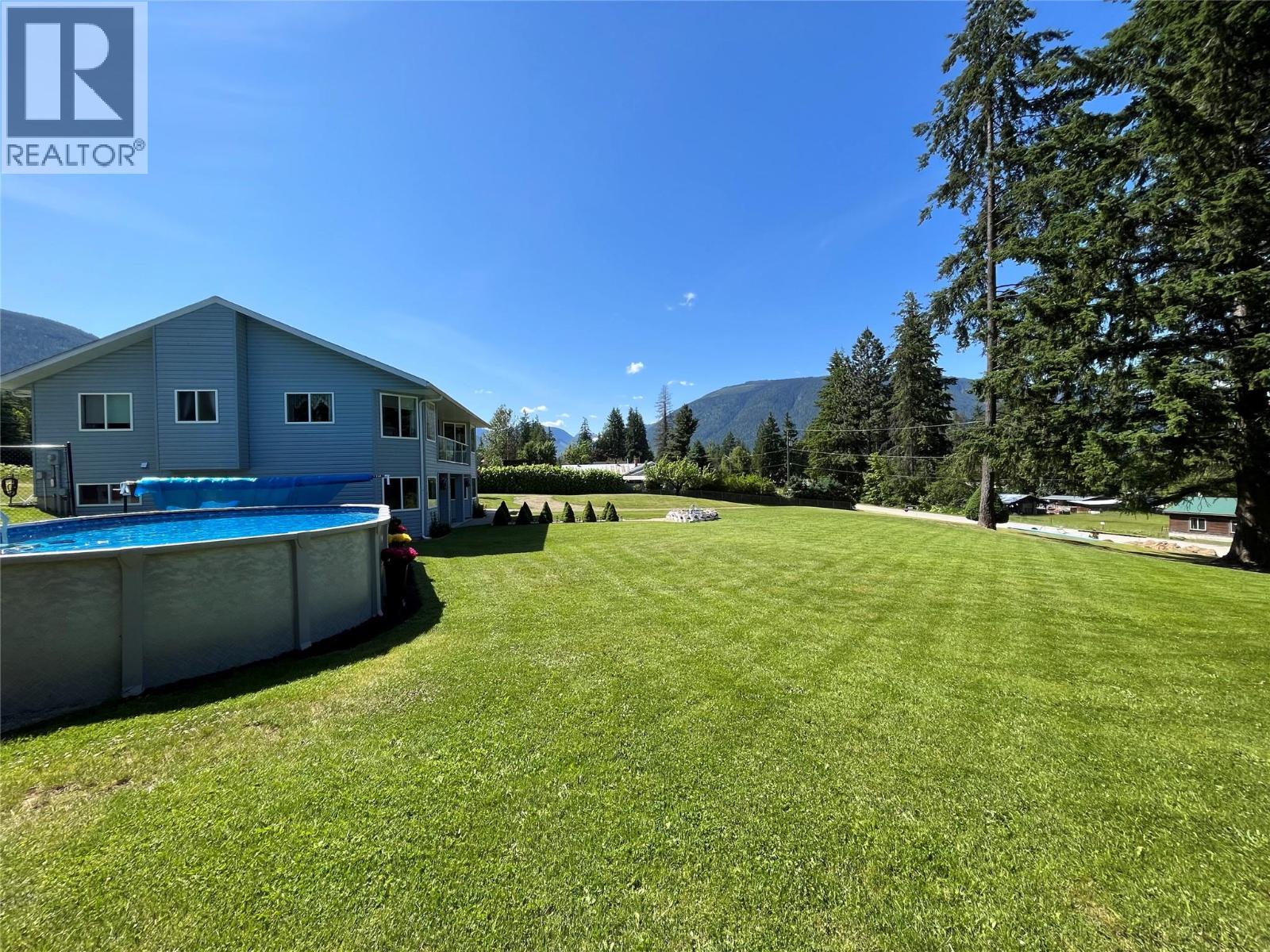 213 Burton School Road, Burton, British Columbia  V0G 1R0 - Photo 4 - 10377699