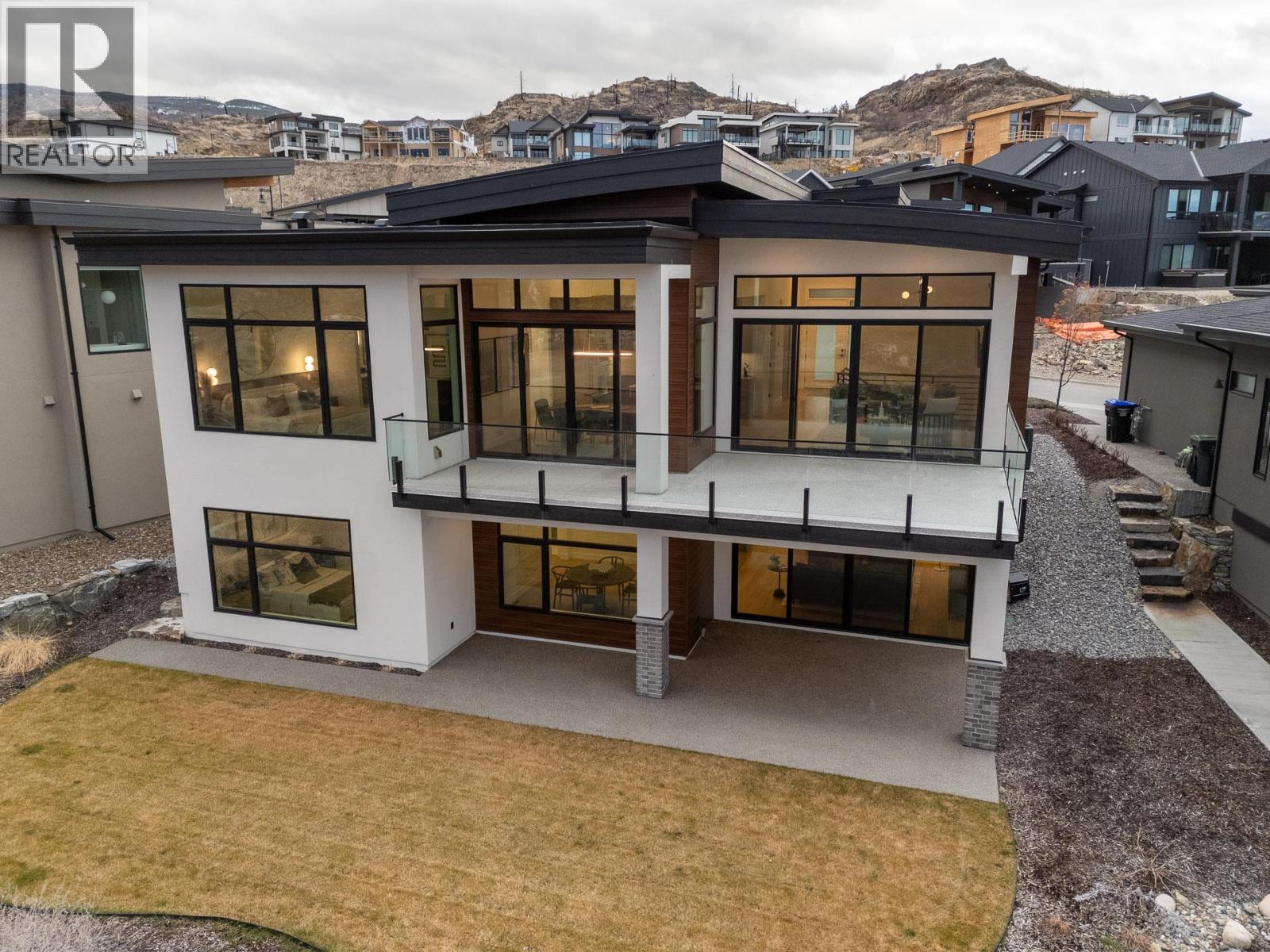 1050 Emslie Street, Kelowna, British Columbia  V1W 0C3 - Photo 31 - 10376115
