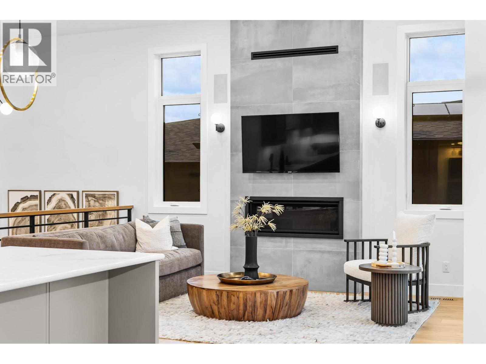 1050 Emslie Street, Kelowna, British Columbia  V1W 0C3 - Photo 7 - 10376115