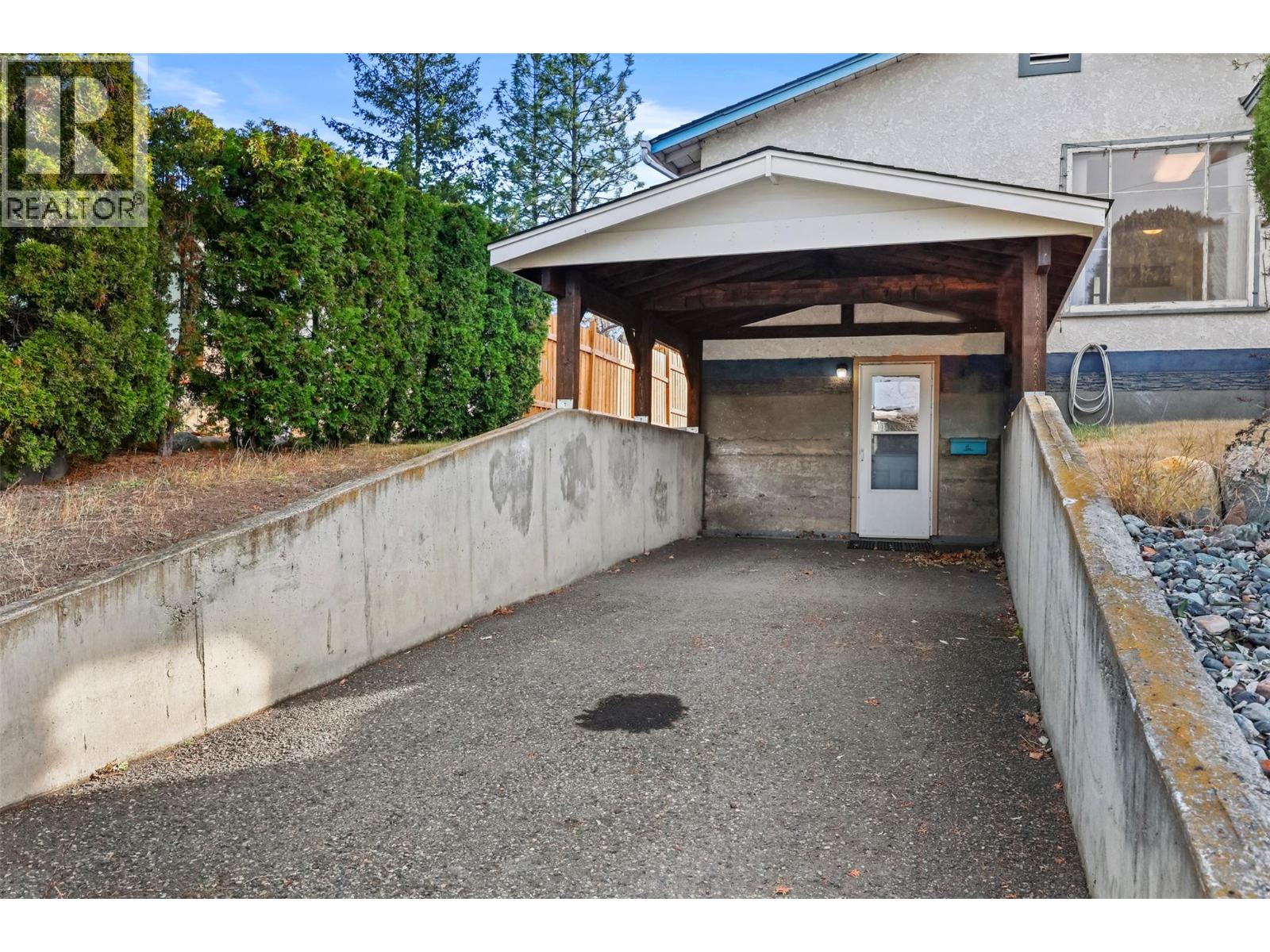 1335 Columbia Street, Kamloops, British Columbia  V2C 2W6 - Photo 42 - 10368901