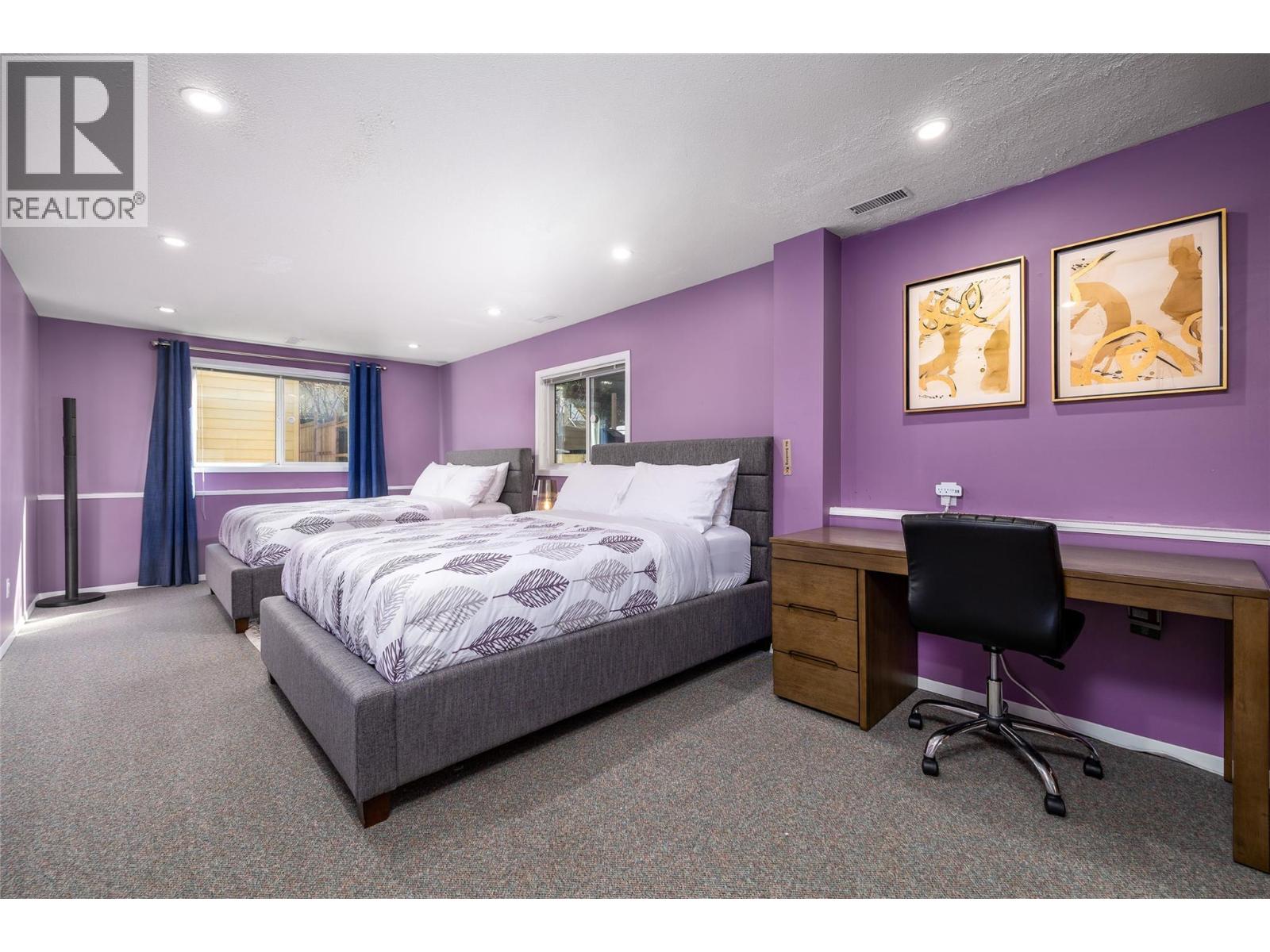 2056 Pandosy Street, Kelowna, British Columbia  V1Y 1S3 - Photo 12 - 10377844