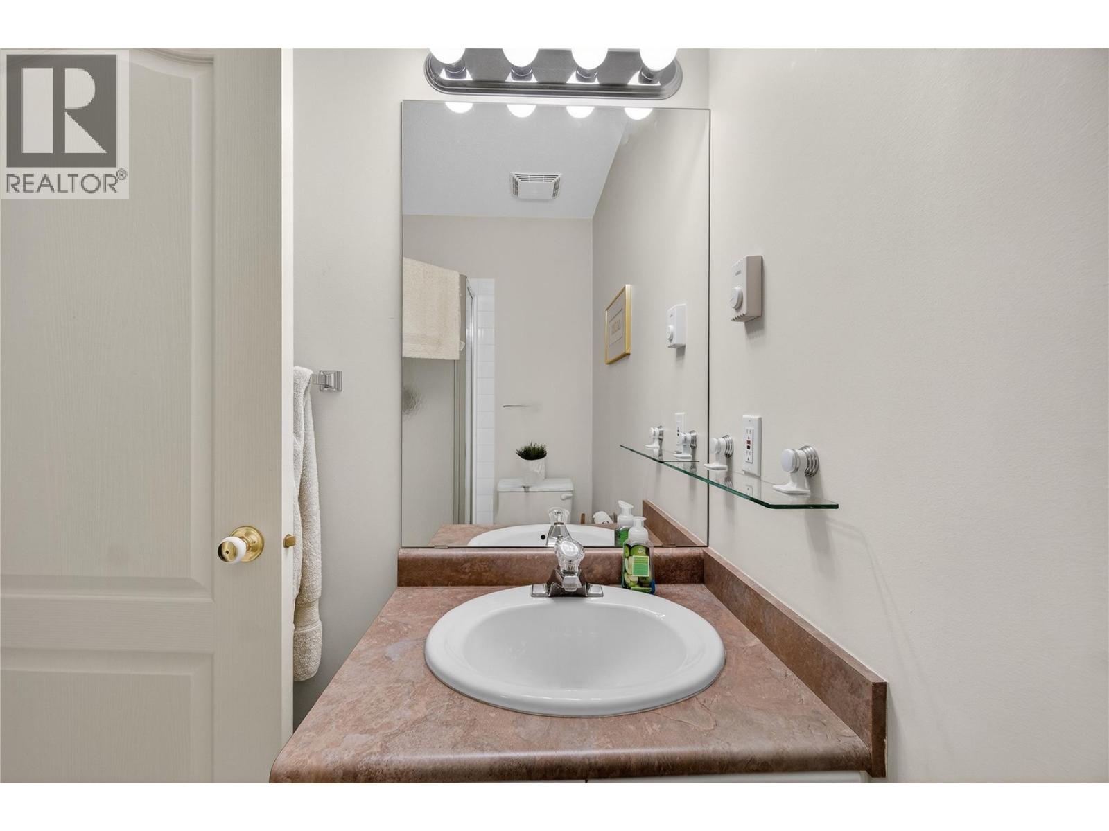 1002 Riverside Avenue Unit# 314, Sicamous, British Columbia  V0E 2V1 - Photo 39 - 10377681