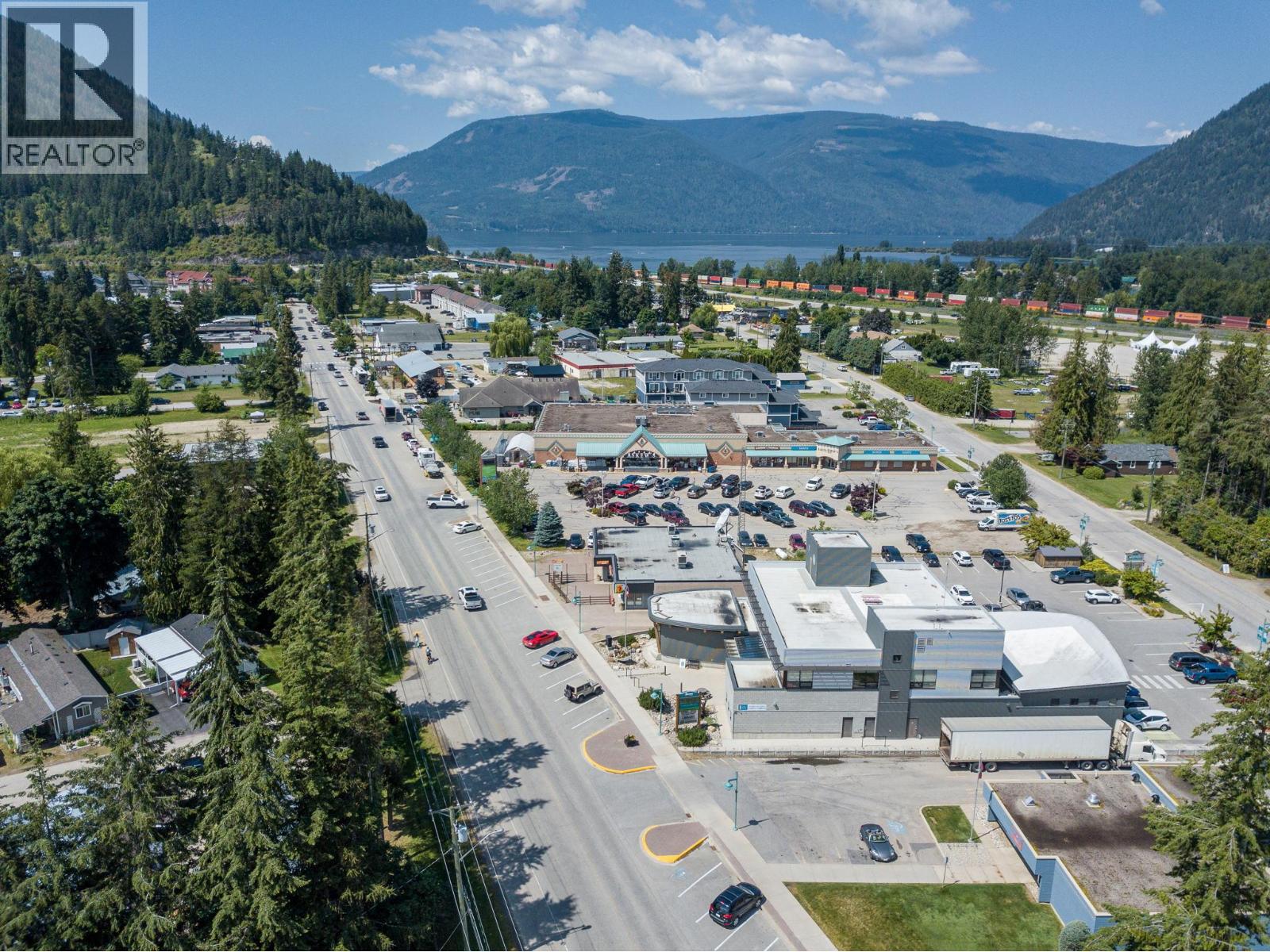 1002 Riverside Avenue Unit# 314, Sicamous, British Columbia  V0E 2V1 - Photo 49 - 10377681