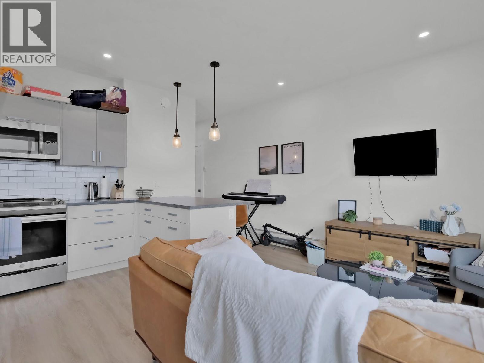 2162 Tramonto Court, Kelowna, British Columbia  V1P 1V1 - Photo 36 - 10376912