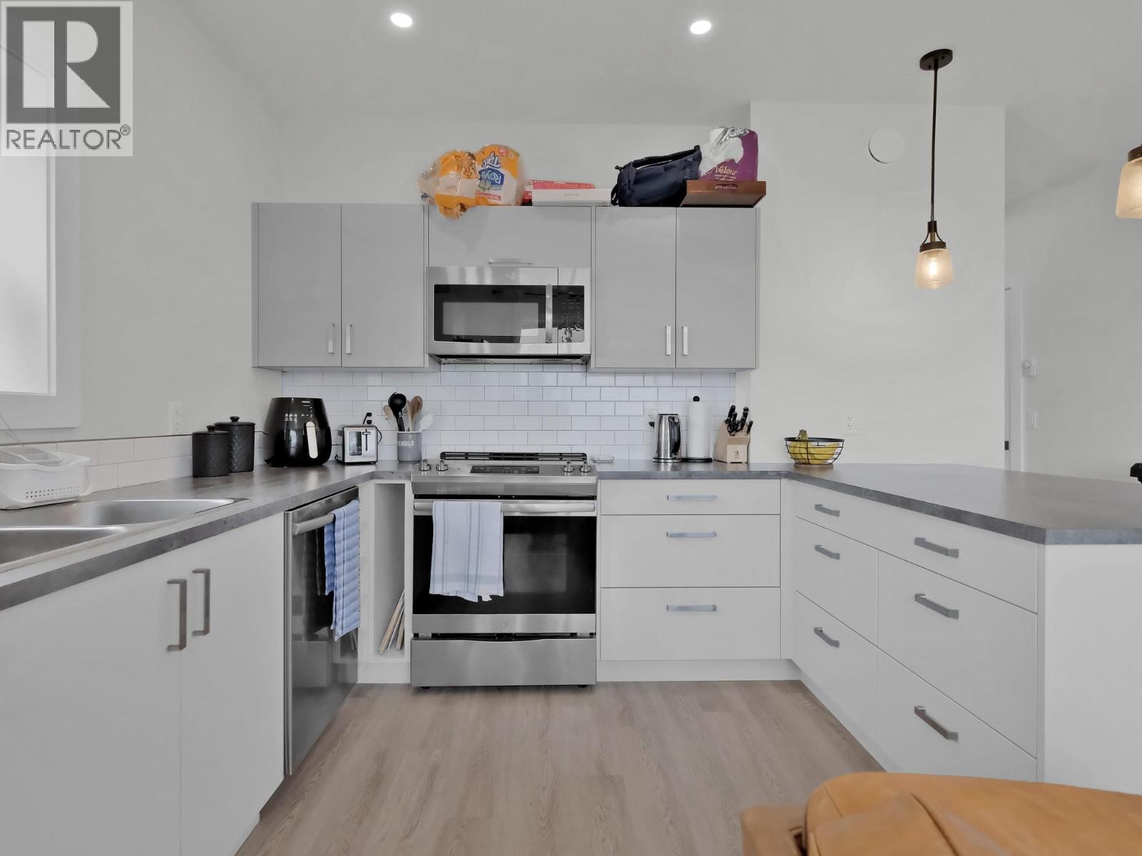 2162 Tramonto Court, Kelowna, British Columbia  V1P 1V1 - Photo 37 - 10376912