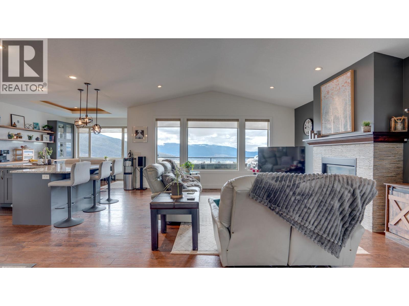 7193 Apex Drive, Vernon, British Columbia  V1B 4E4 - Photo 21 - 10376315