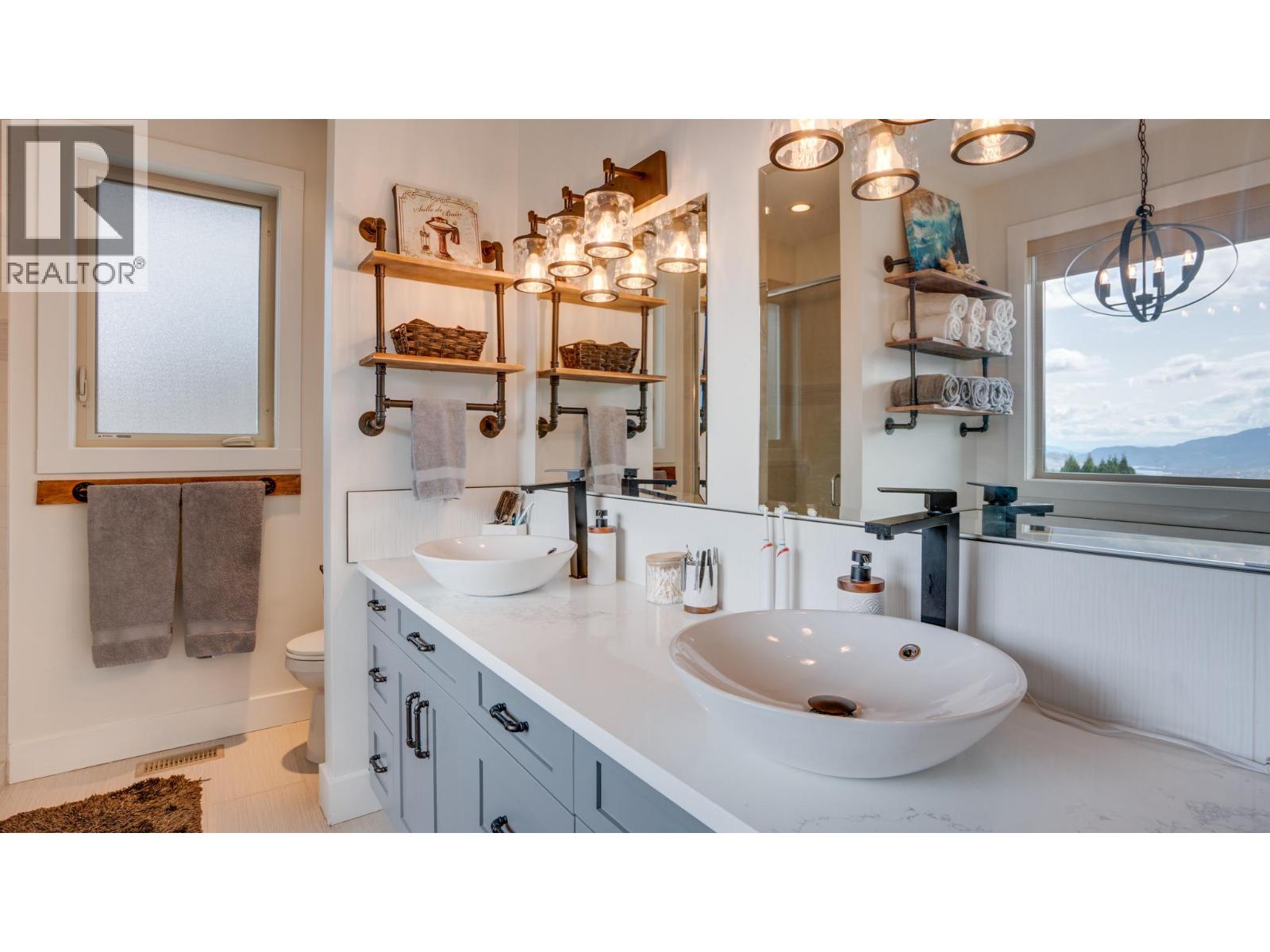 7193 Apex Drive, Vernon, British Columbia  V1B 4E4 - Photo 36 - 10376315