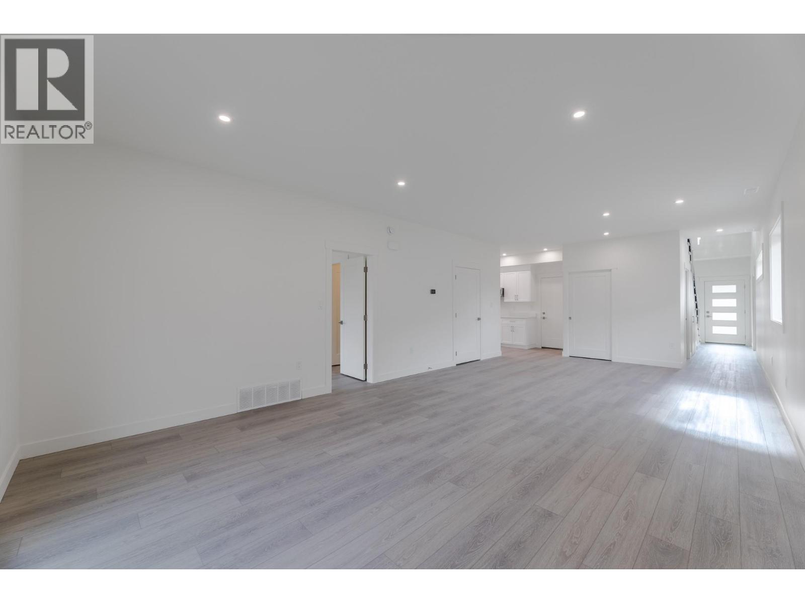 396 11th Avenue, Keremeos, British Columbia  V0X 1N3 - Photo 12 - 10377859