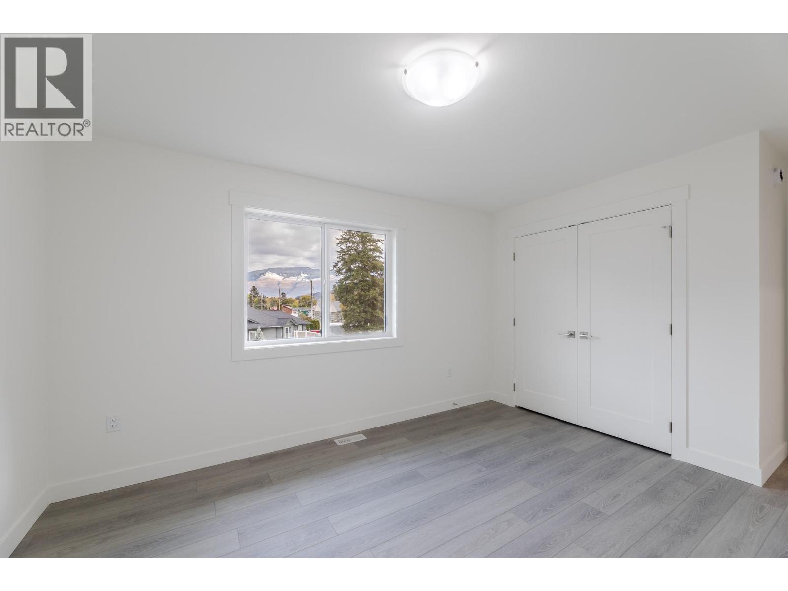 396 11th Avenue, Keremeos, British Columbia  V0X 1N3 - Photo 32 - 10377859