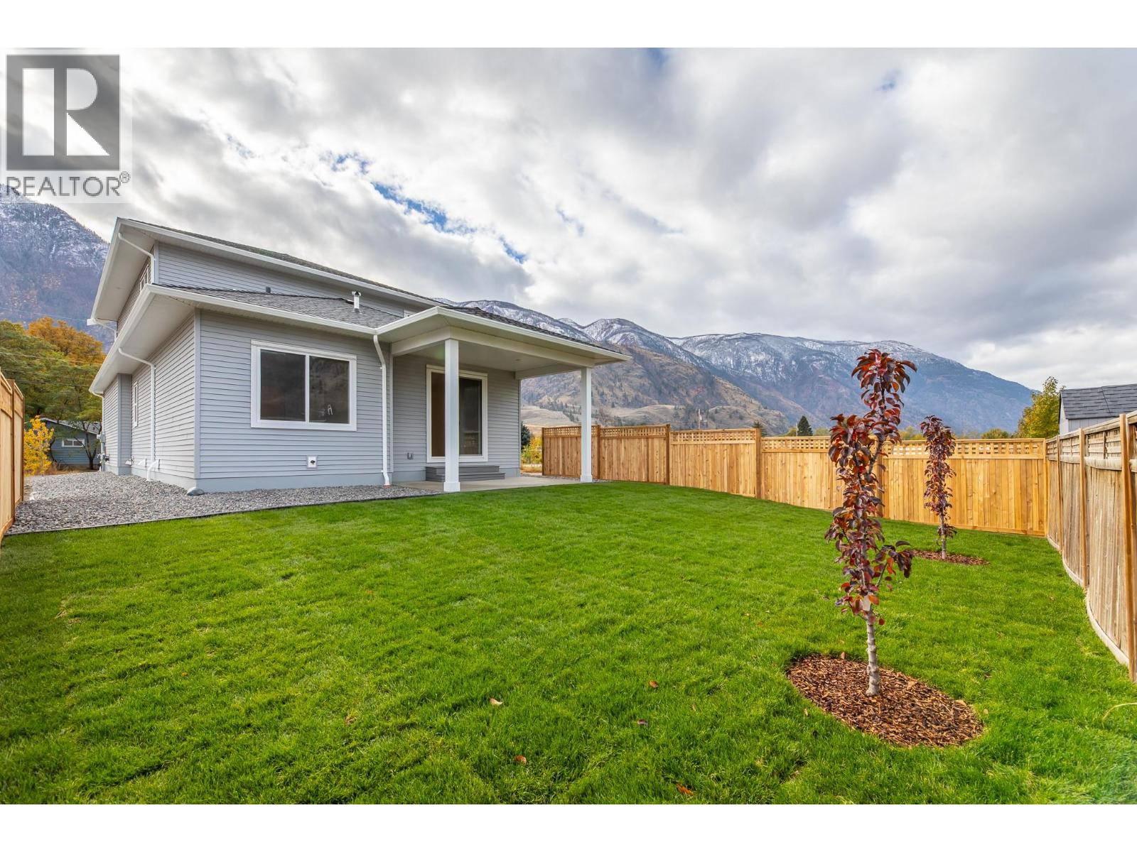 396 11th Avenue, Keremeos, British Columbia  V0X 1N3 - Photo 42 - 10377859