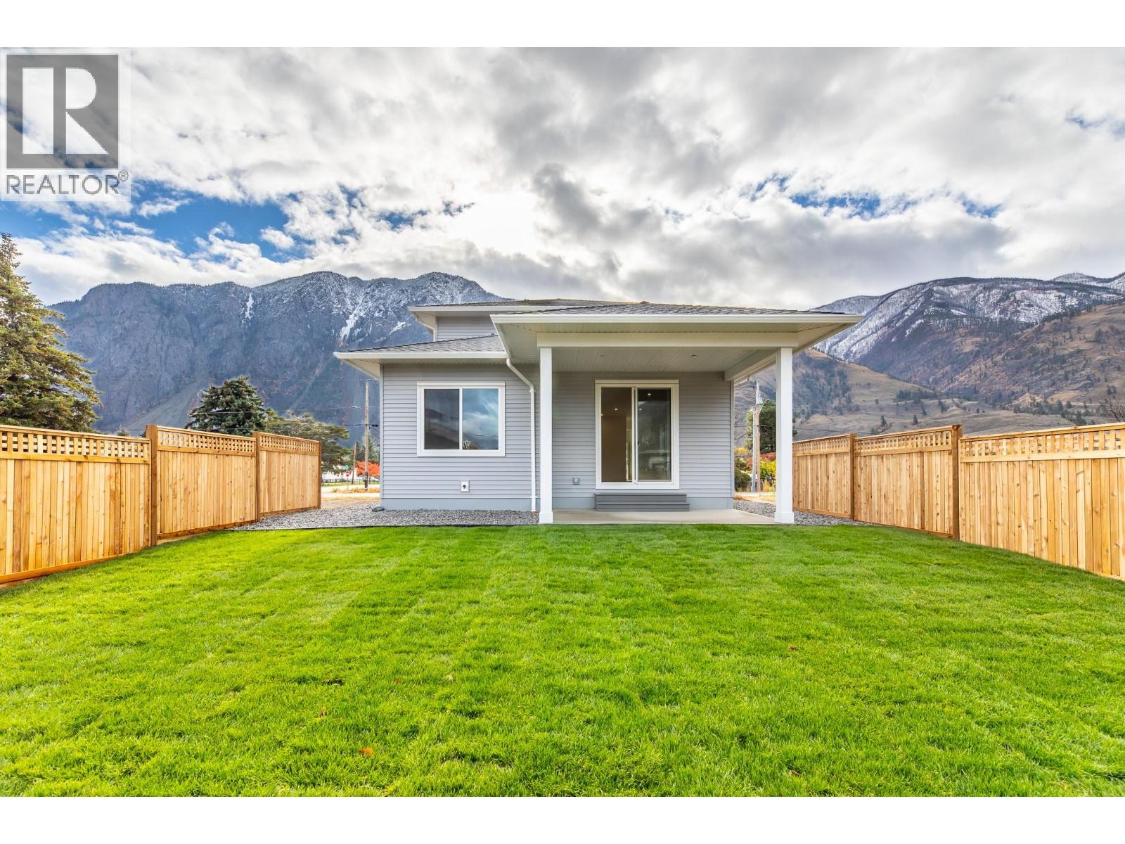 396 11th Avenue, Keremeos, British Columbia  V0X 1N3 - Photo 44 - 10377859