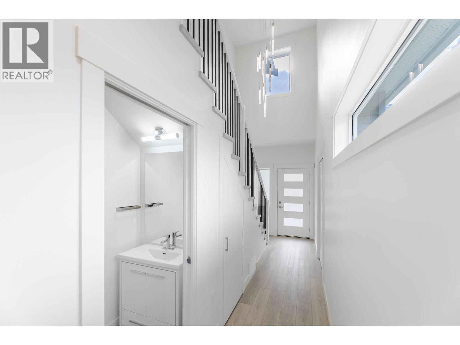 396 11th Avenue, Keremeos, British Columbia  V0X 1N3 - Photo 7 - 10377859