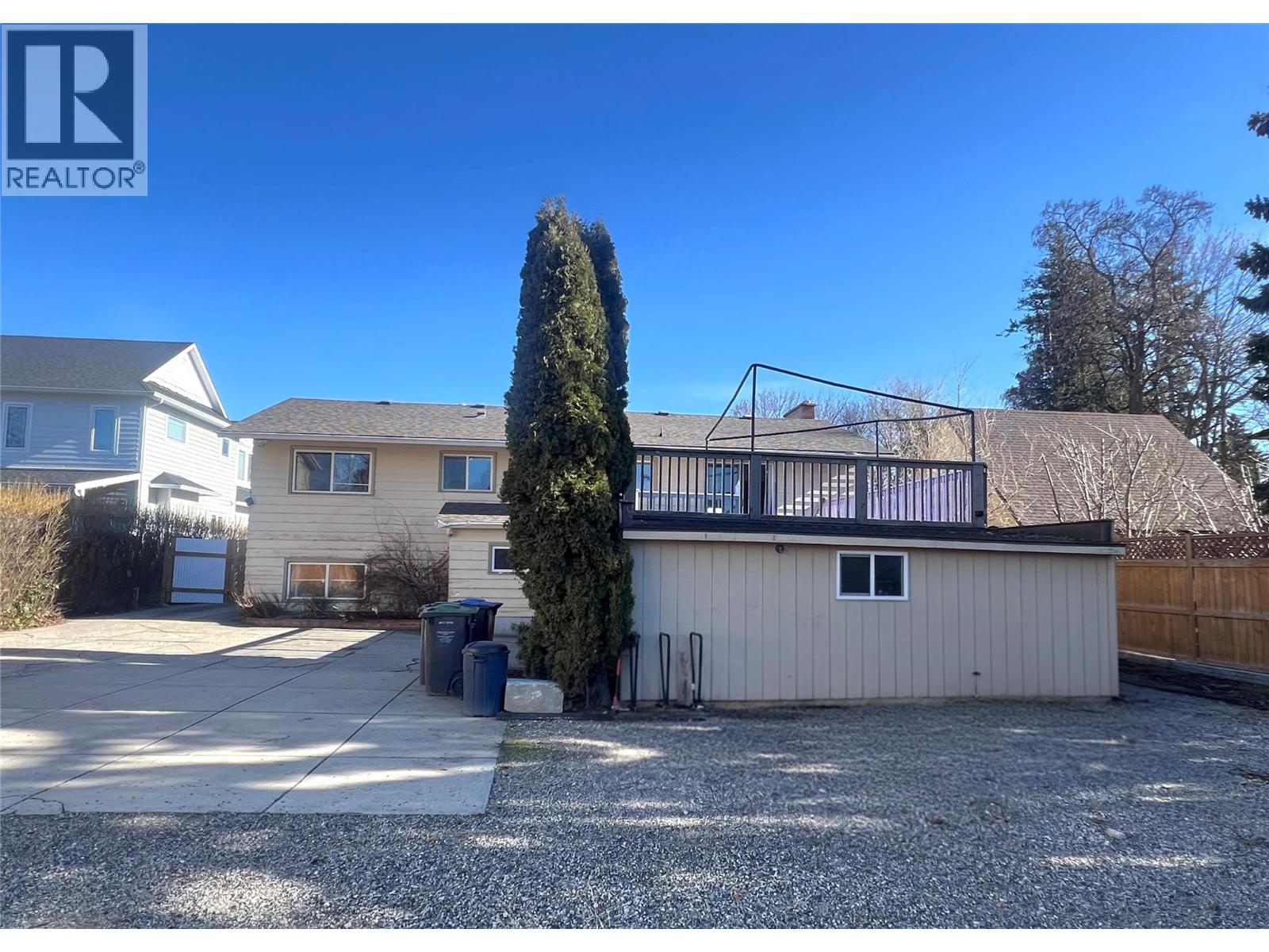 2056 Pandosy Street, Kelowna, British Columbia  V1Y 1S3 - Photo 15 - 10377848