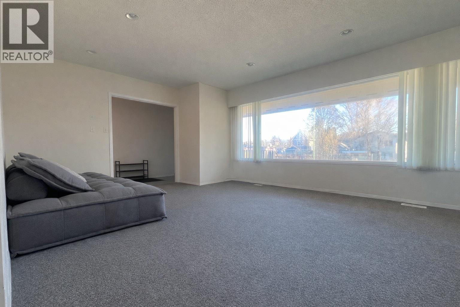 2056 Pandosy Street, Kelowna, British Columbia  V1Y 1S3 - Photo 18 - 10377848