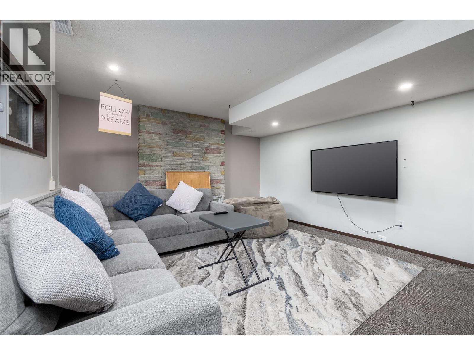 2056 Pandosy Street, Kelowna, British Columbia  V1Y 1S3 - Photo 19 - 10377848