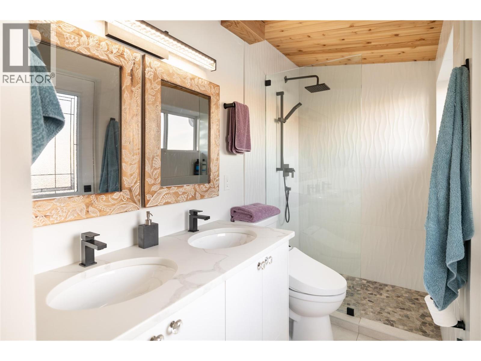 7192 Brent Road, Peachland, British Columbia  V0H 1X7 - Photo 16 - 10377698