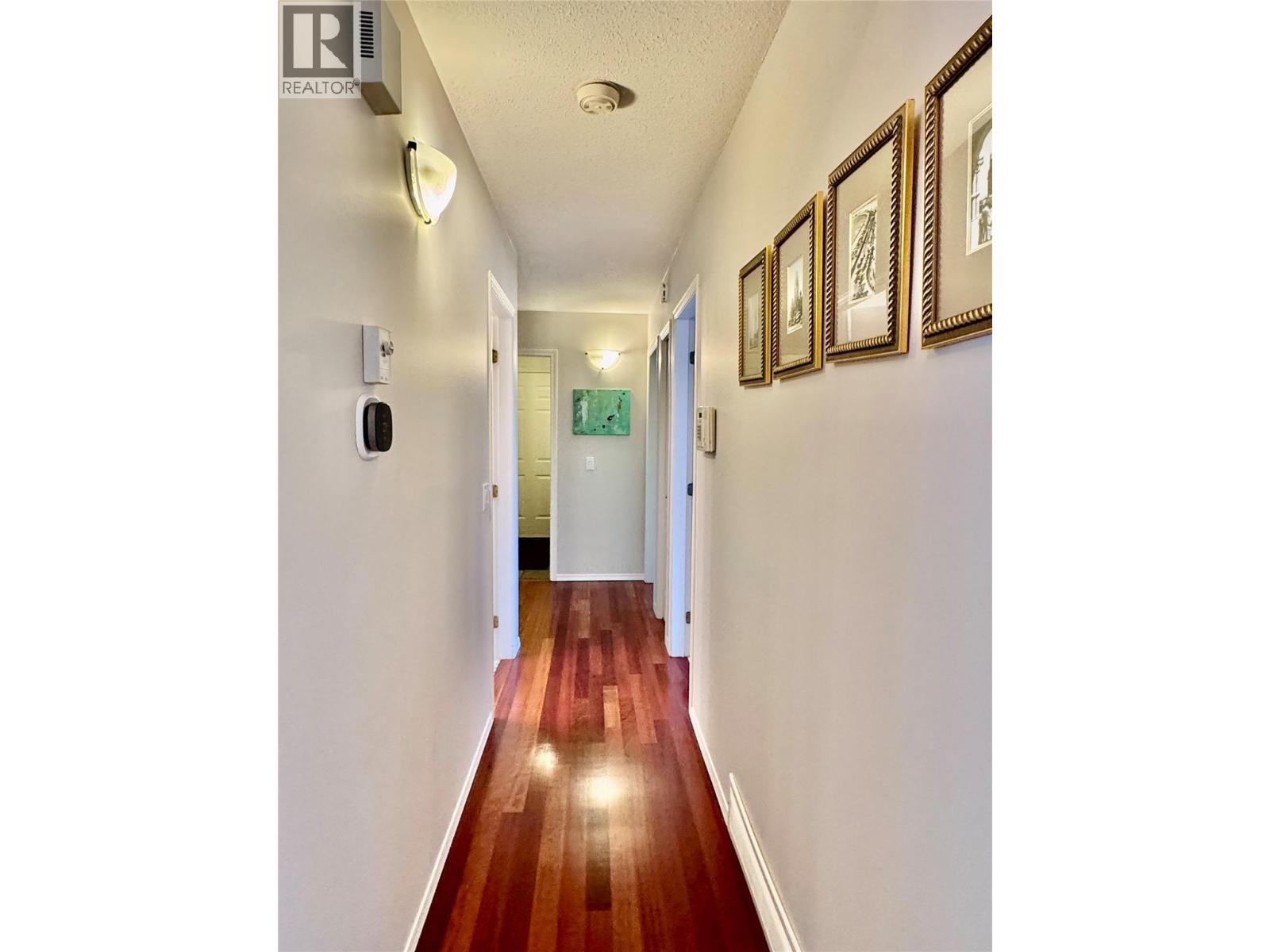 773 Siwash Court, Kelowna, British Columbia  V1V 1N5 - Photo 10 - 10377638