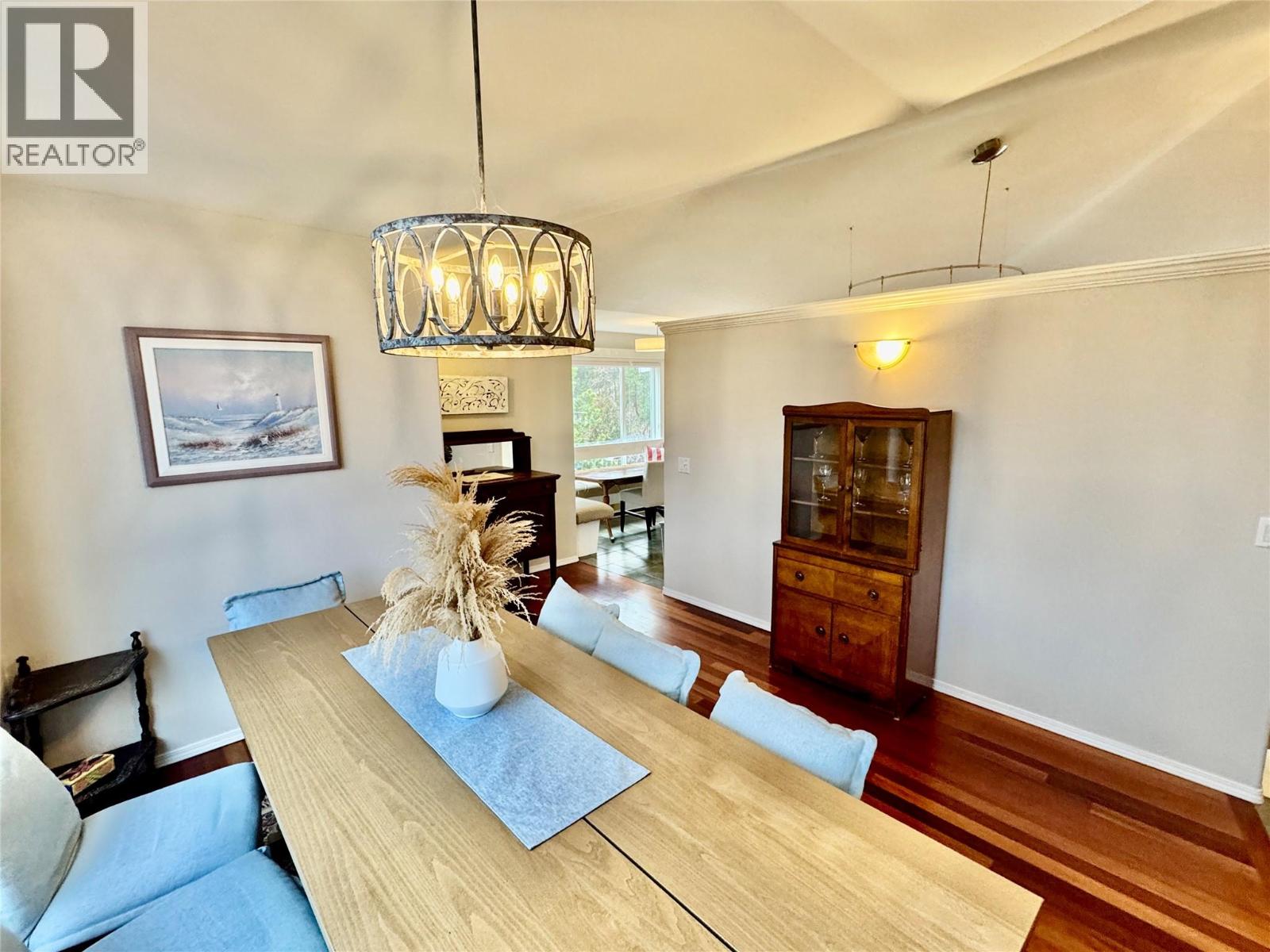 773 Siwash Court, Kelowna, British Columbia  V1V 1N5 - Photo 3 - 10377638