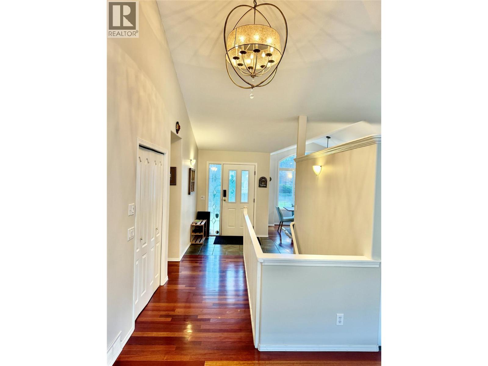 773 Siwash Court, Kelowna, British Columbia  V1V 1N5 - Photo 8 - 10377638