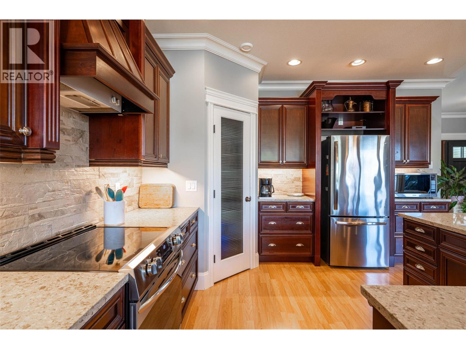 2540 Colony Street, Armstrong, British Columbia  V4Y 0H6 - Photo 14 - 10372448