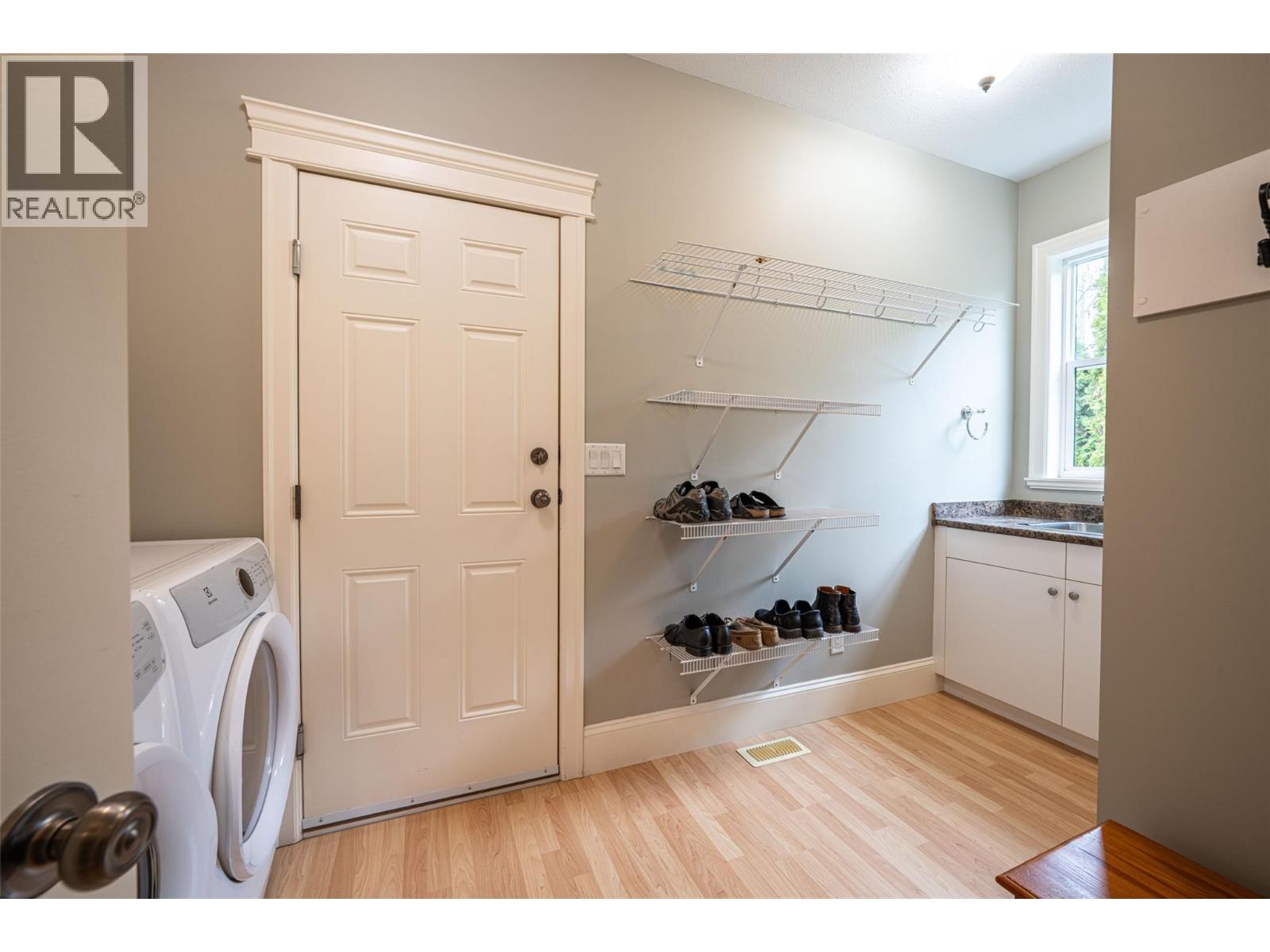 2540 Colony Street, Armstrong, British Columbia  V4Y 0H6 - Photo 31 - 10372448