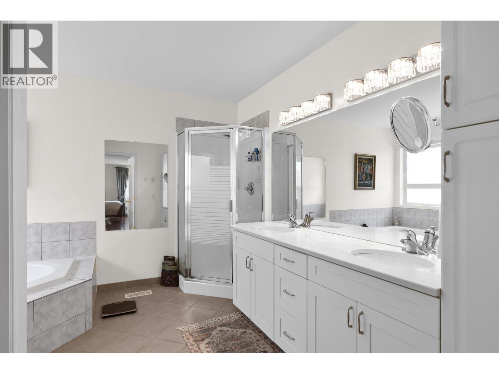 705 Royal Pine Drive, Kelowna, British Columbia  V1Y 9G2 - Photo 30 - 10376526