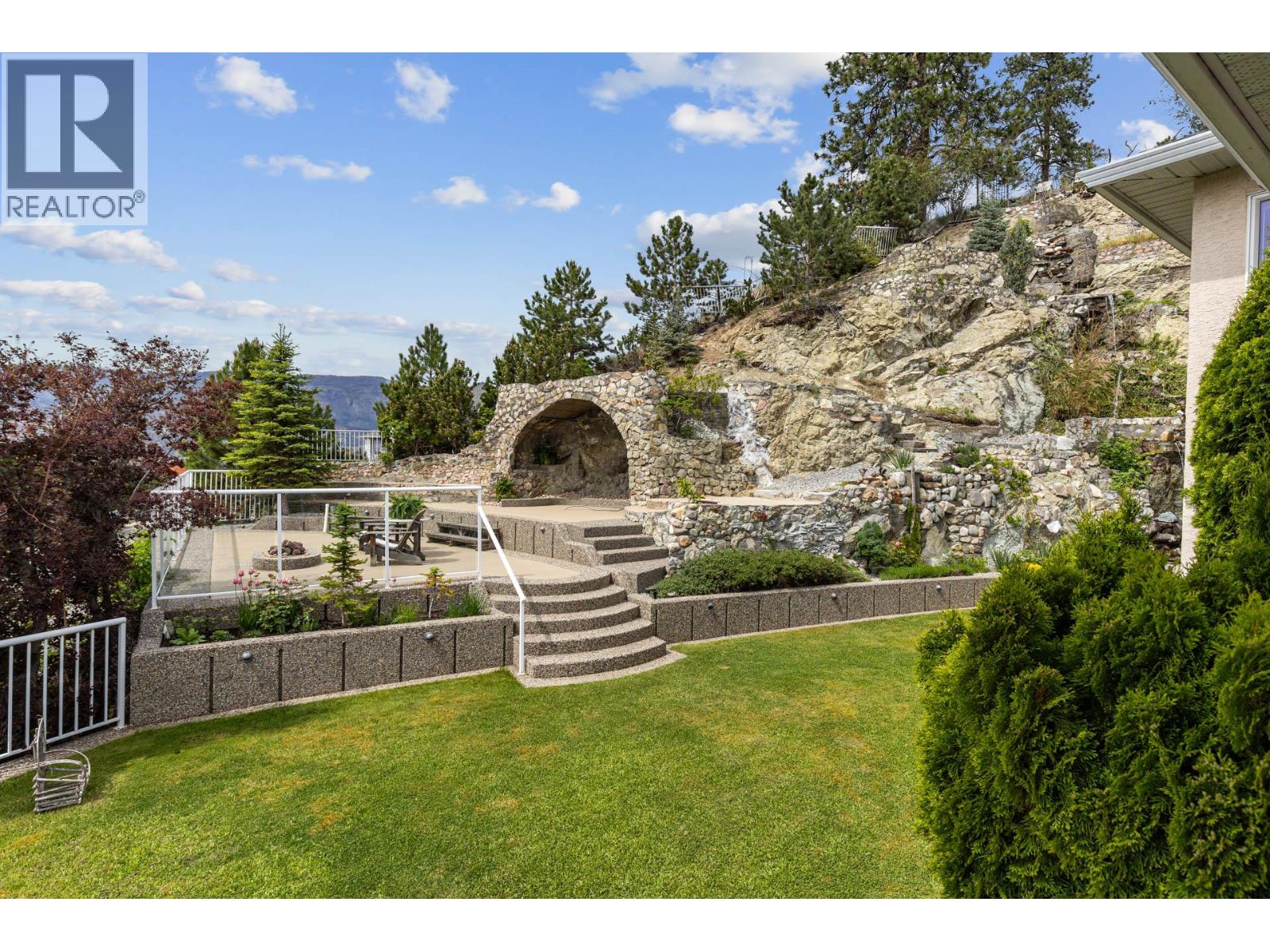 705 Royal Pine Drive, Kelowna, British Columbia  V1Y 9G2 - Photo 50 - 10376526