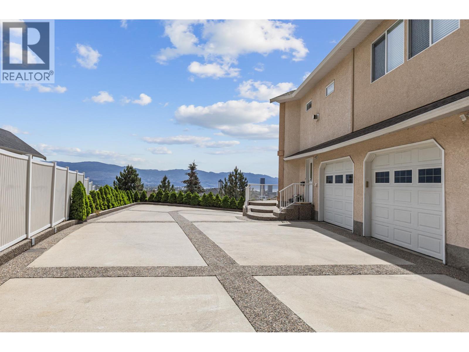 705 Royal Pine Drive, Kelowna, British Columbia  V1Y 9G2 - Photo 69 - 10376526