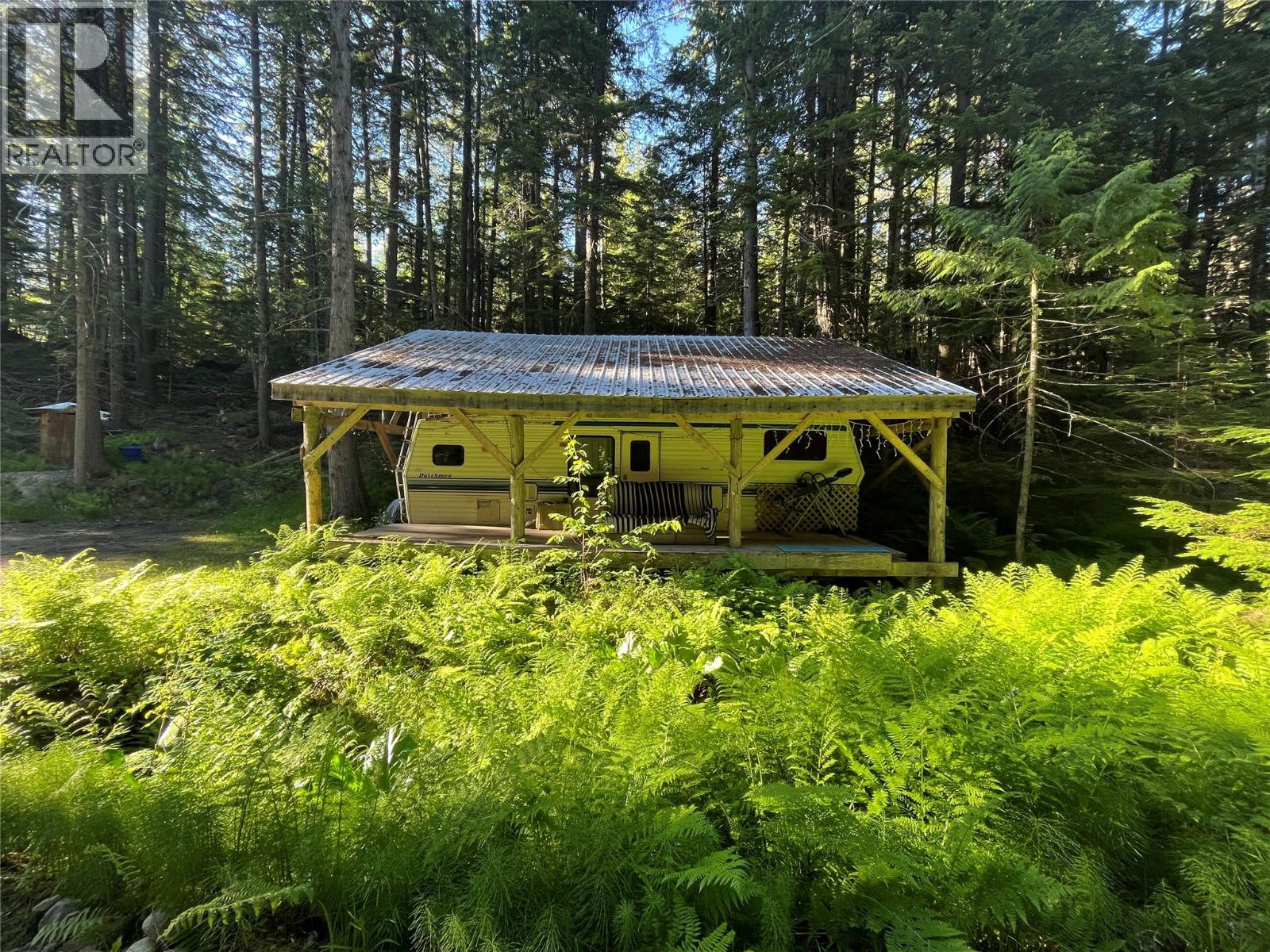 769 Beech Road, Nakusp, British Columbia  V0G 1R1 - Photo 9 - 10377888