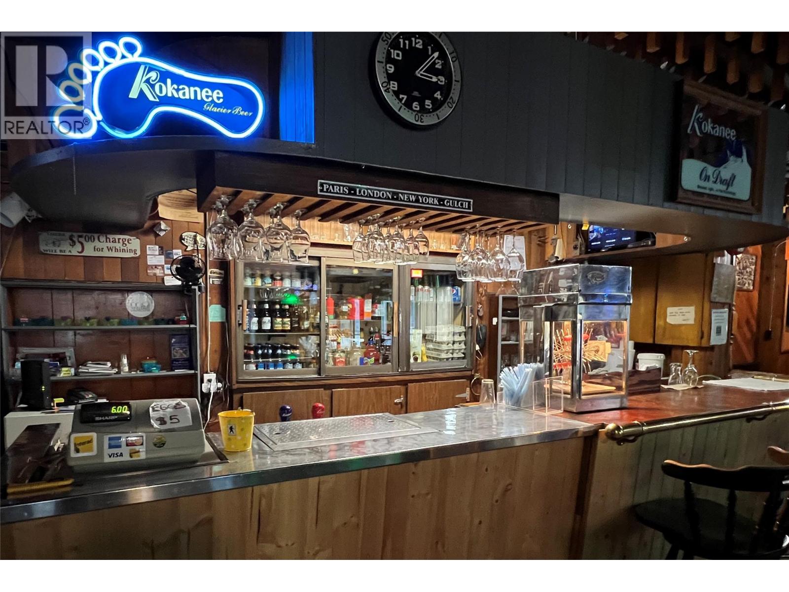 764 Rossland Avenue, Trail, British Columbia  V1R 3N3 - Photo 3 - 10377862