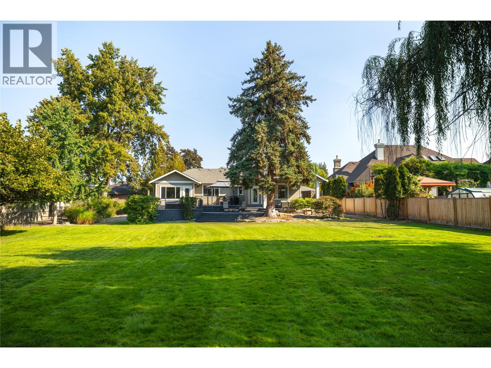 529 Knowles Road, Kelowna, British Columbia  V1W 1H4 - Photo 24 - 10376490