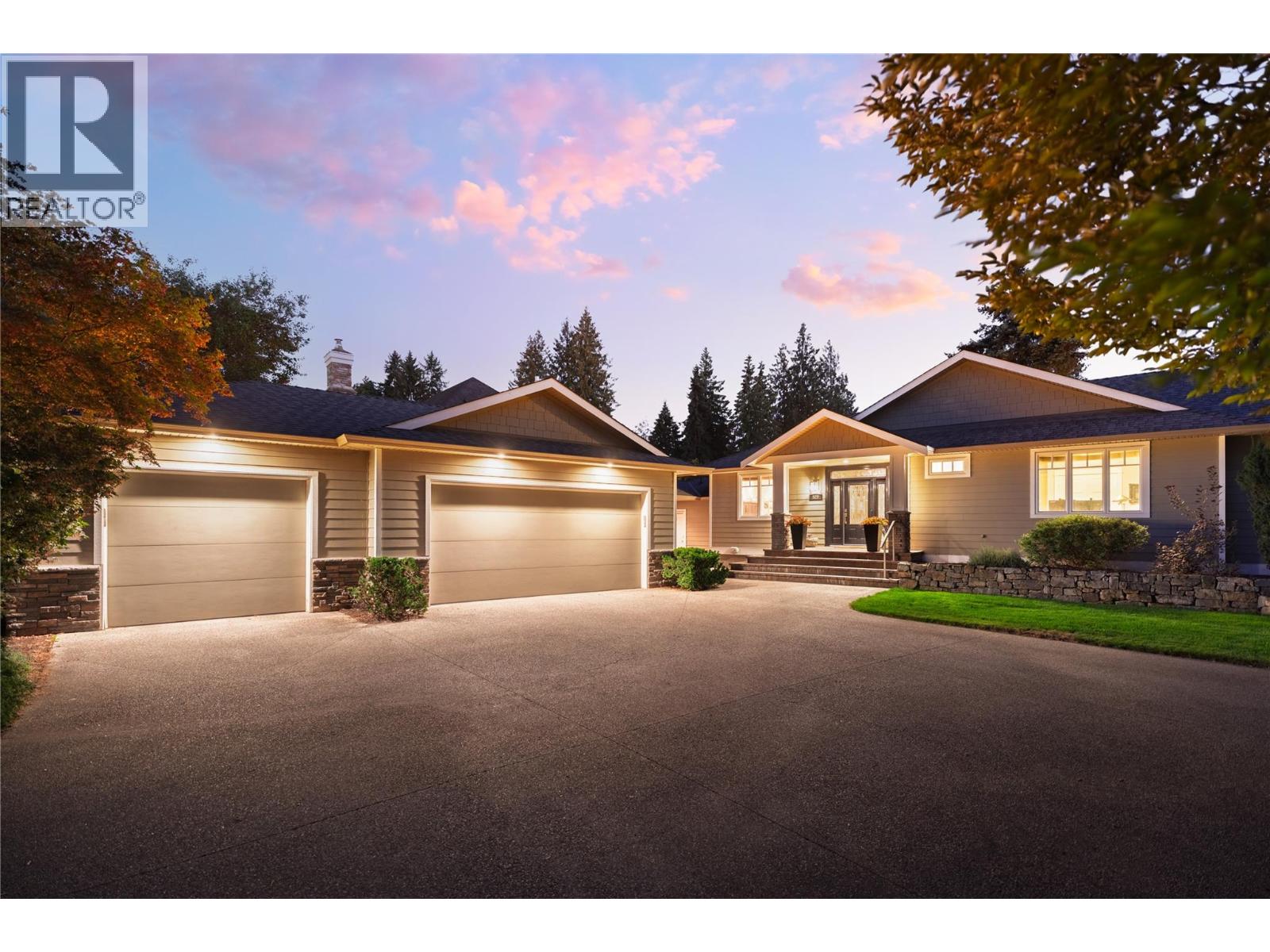 529 Knowles Road, Kelowna, British Columbia  V1W 1H4 - Photo 4 - 10376490