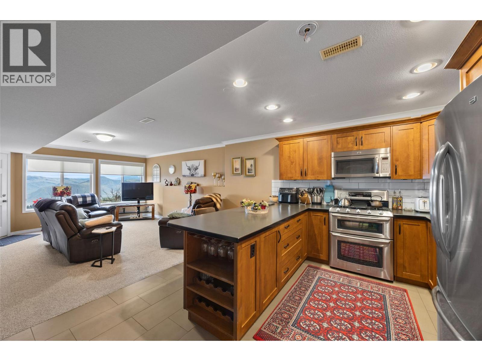 2365 Abbeyglen Way Unit# 31, Kamloops, British Columbia  V1S 1Y3 - Photo 15 - 10377857