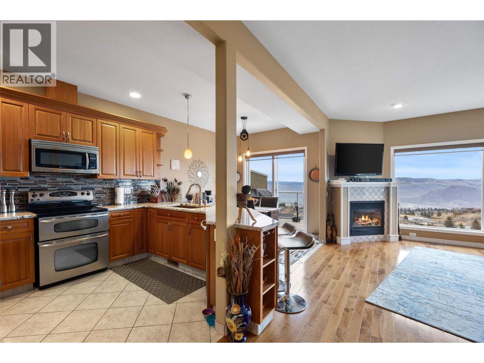 2365 Abbeyglen Way Unit# 31, Kamloops, British Columbia  V1S 1Y3 - Photo 9 - 10377857