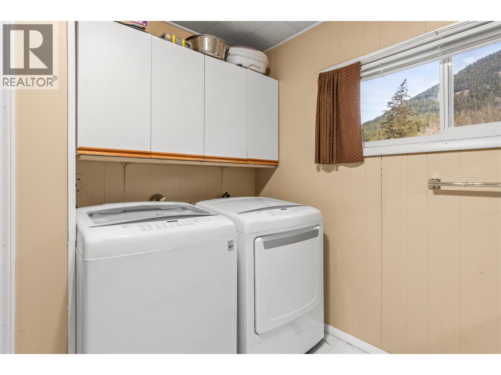 5714 Ponderosa Road, Falkland, British Columbia  V0E 1W0 - Photo 21 - 10377796