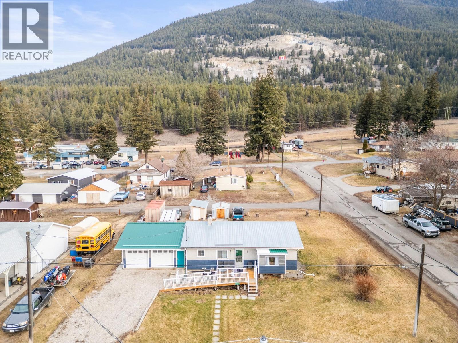 5714 Ponderosa Road, Falkland, British Columbia  V0E 1W0 - Photo 43 - 10377796