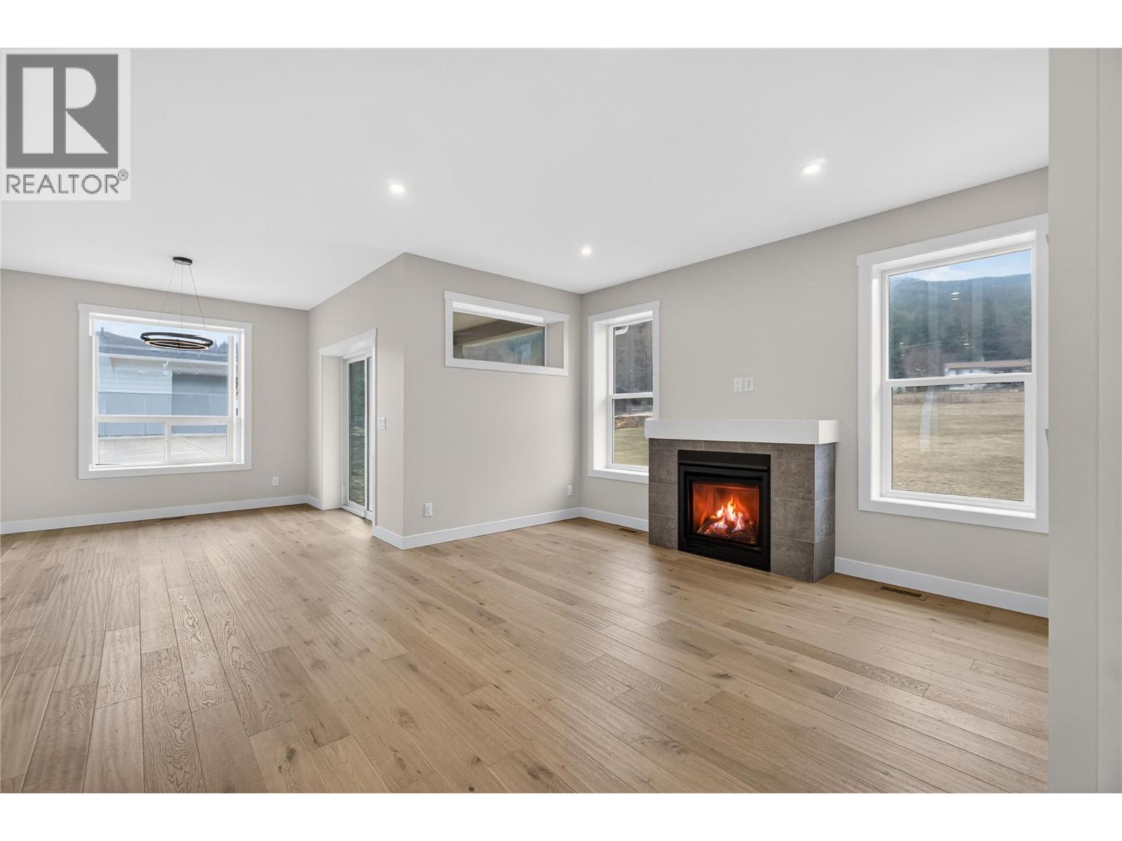 1840 10 Street Sw Unit# 22, Salmon Arm, British Columbia  V1E 0H2 - Photo 11 - 10377662