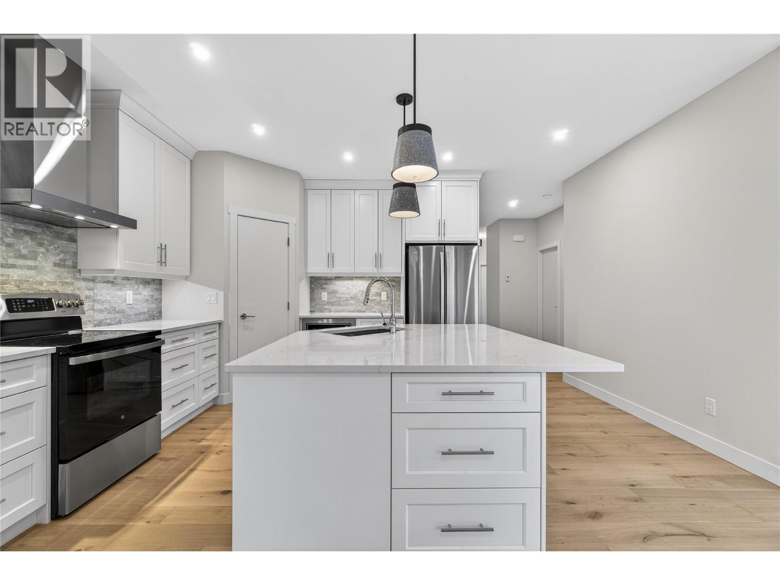 1840 10 Street Sw Unit# 22, Salmon Arm, British Columbia  V1E 0H2 - Photo 5 - 10377662