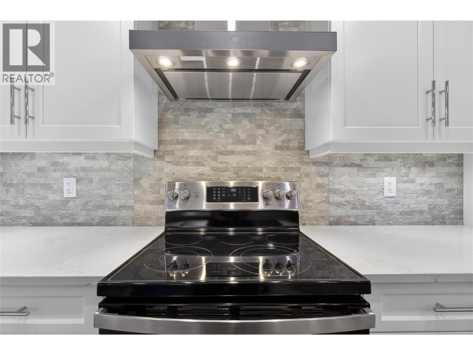 1840 10 Street Sw Unit# 22, Salmon Arm, British Columbia  V1E 0H2 - Photo 8 - 10377662