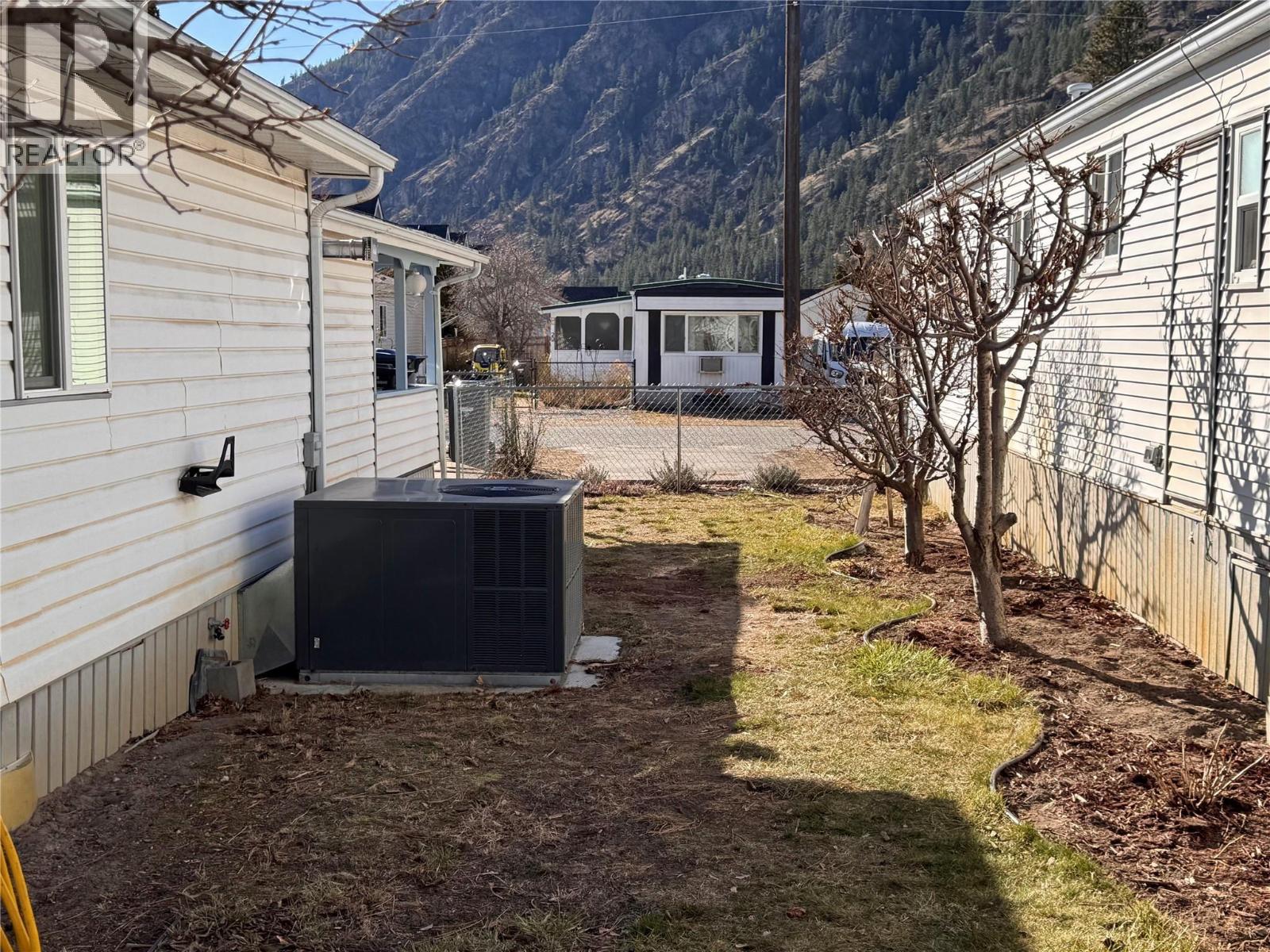 1302 Cedar Street Unit# 6, Okanagan Falls, British Columbia  V0H 1R4 - Photo 28 - 10377563