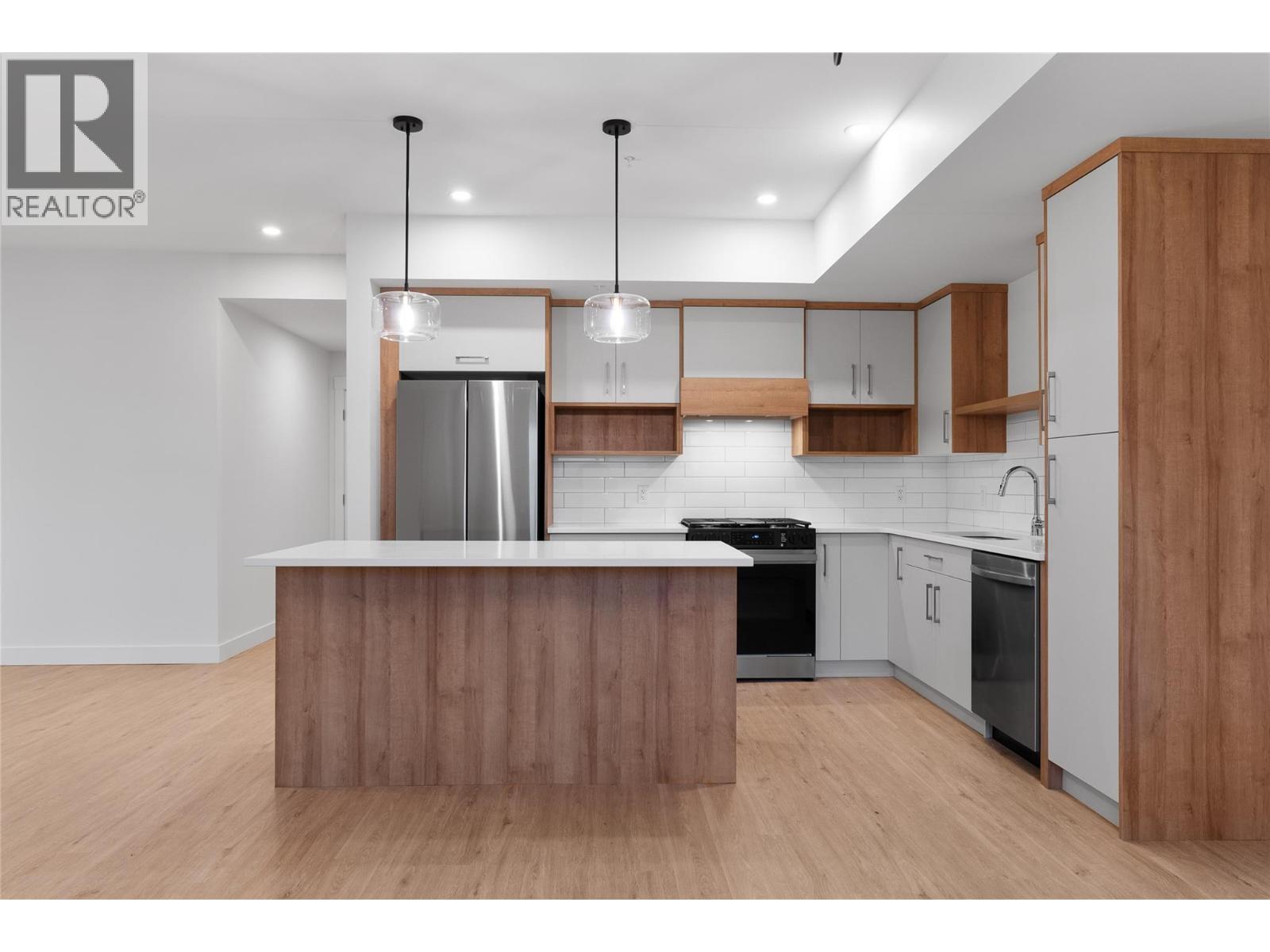 1844 Qu'appelle Boulevard Unit# 107, Kamloops, British Columbia  V2E 0E8 - Photo 5 - 10377773