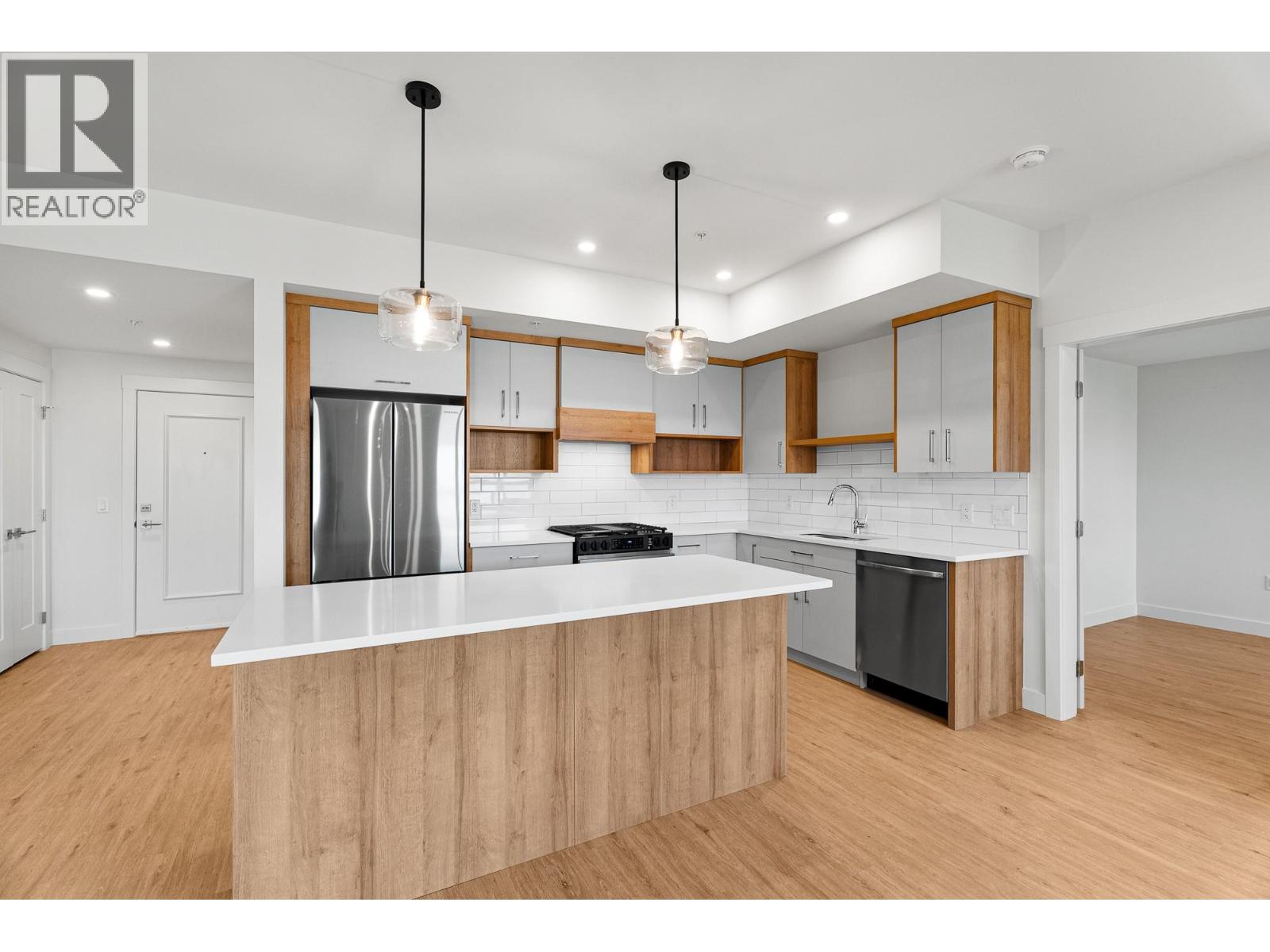 1844 Qu'appelle Boulevard Unit# 206, Kamloops, British Columbia  V2E 0E8 - Photo 5 - 10377771