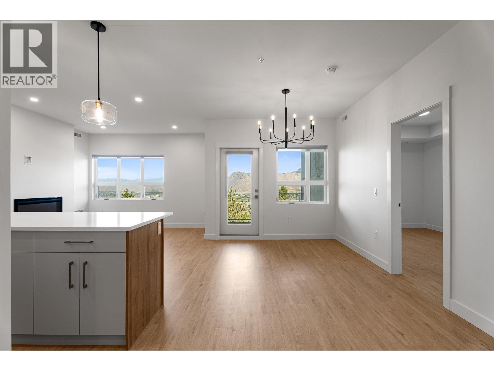 1844 Qu'appelle Boulevard Unit# 206, Kamloops, British Columbia  V2E 0E8 - Photo 6 - 10377771