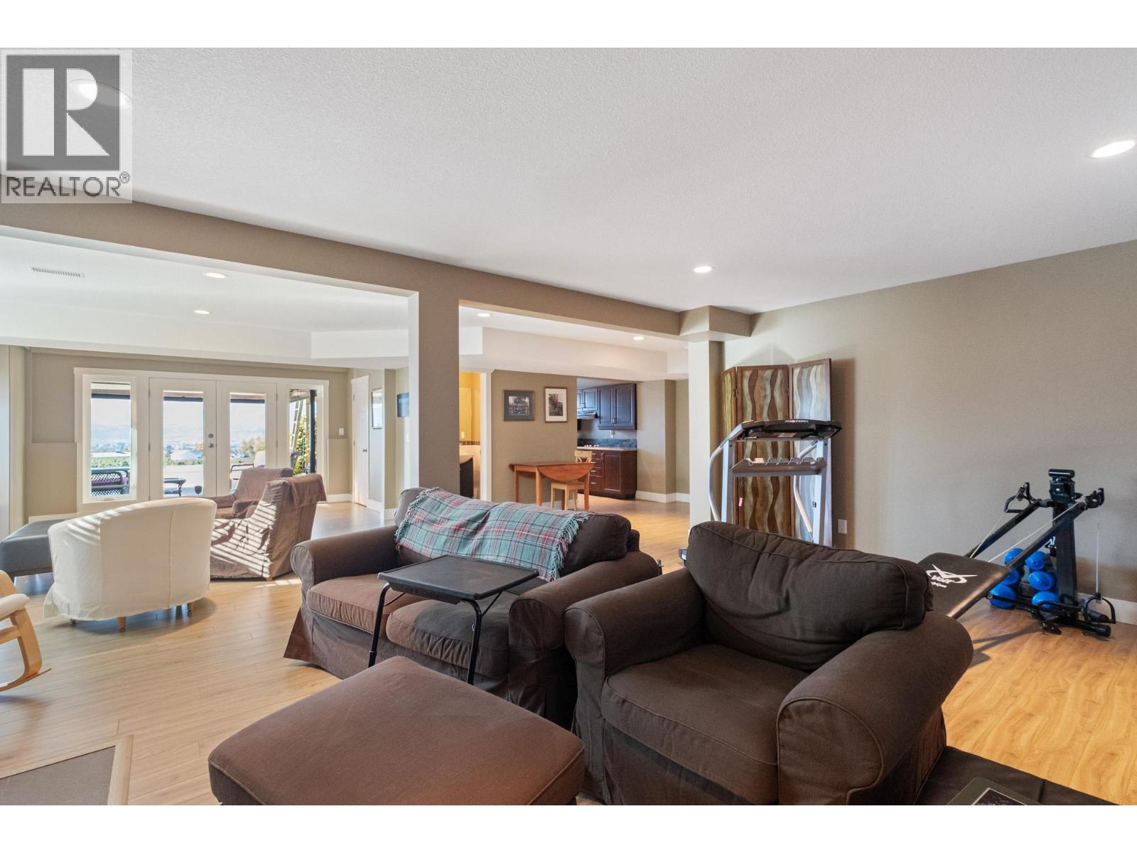 3769 Spiers Road, Kelowna, British Columbia  V1W 4B1 - Photo 56 - 10377454