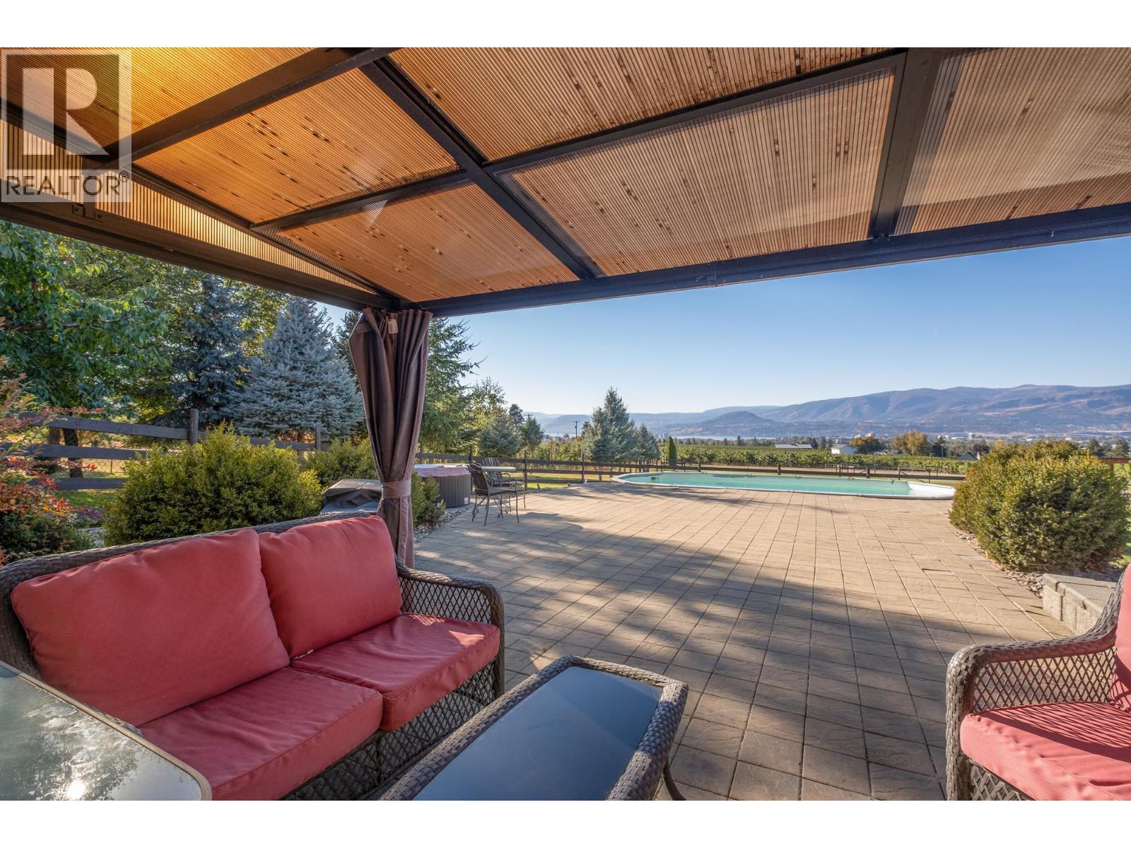 3769 Spiers Road, Kelowna, British Columbia  V1W 4B1 - Photo 65 - 10377454