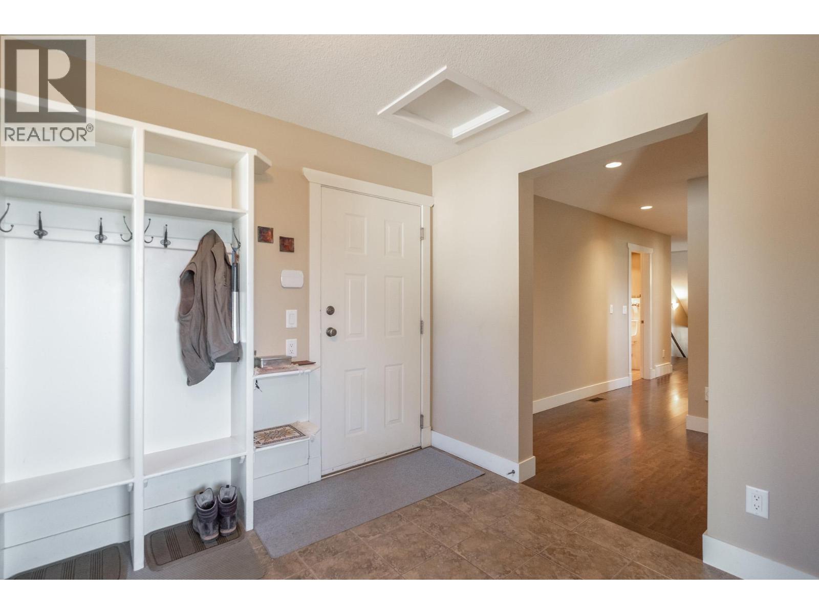 3769 Spiers Road, Kelowna, British Columbia  V1W 4B1 - Photo 41 - 10377450