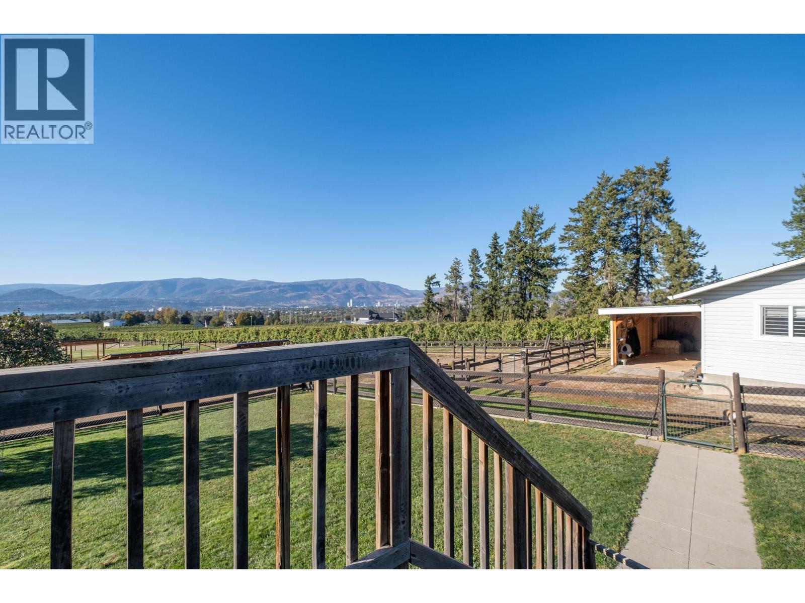 3769 Spiers Road, Kelowna, British Columbia  V1W 4B1 - Photo 43 - 10377450