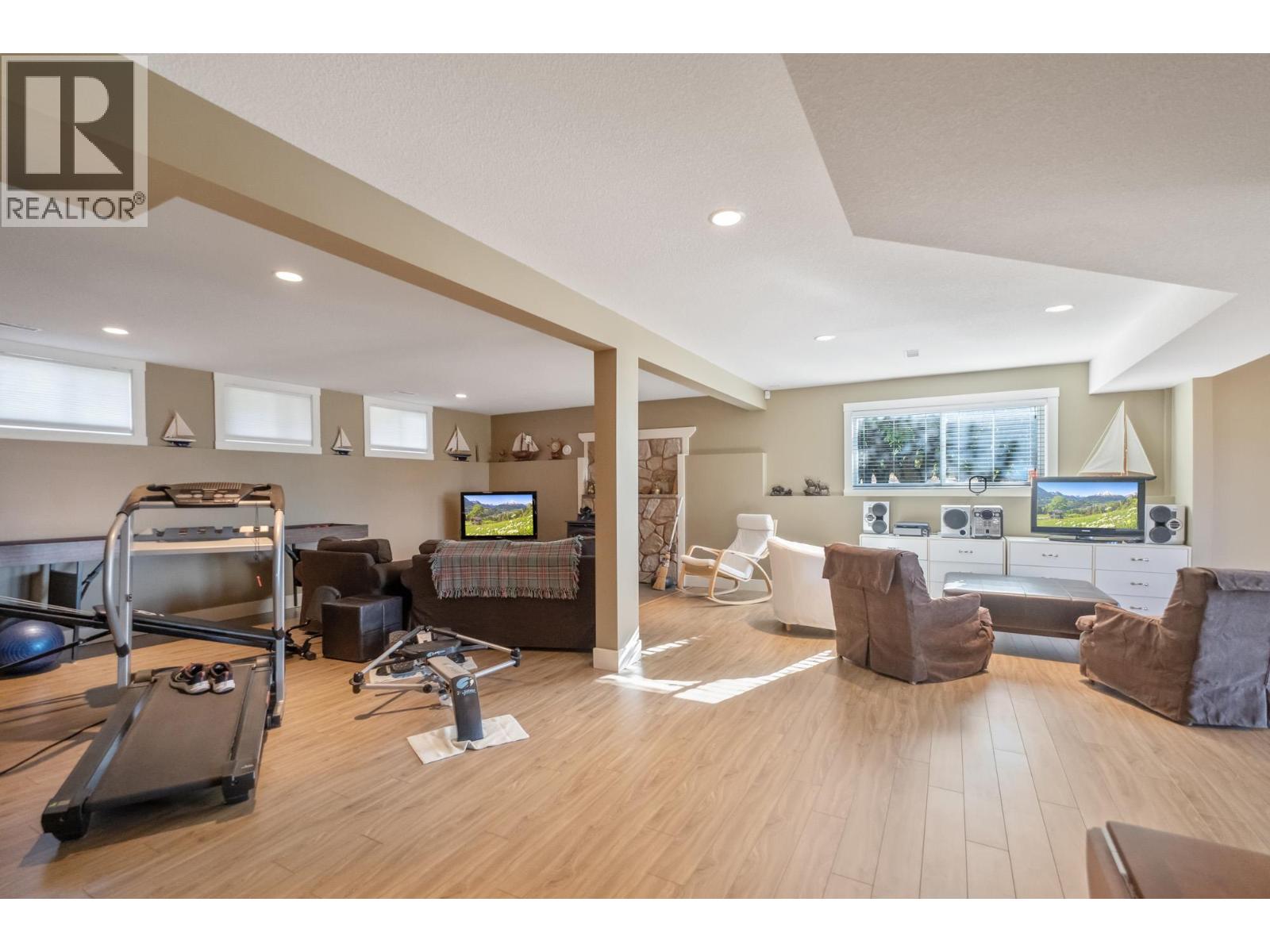 3769 Spiers Road, Kelowna, British Columbia  V1W 4B1 - Photo 61 - 10377450