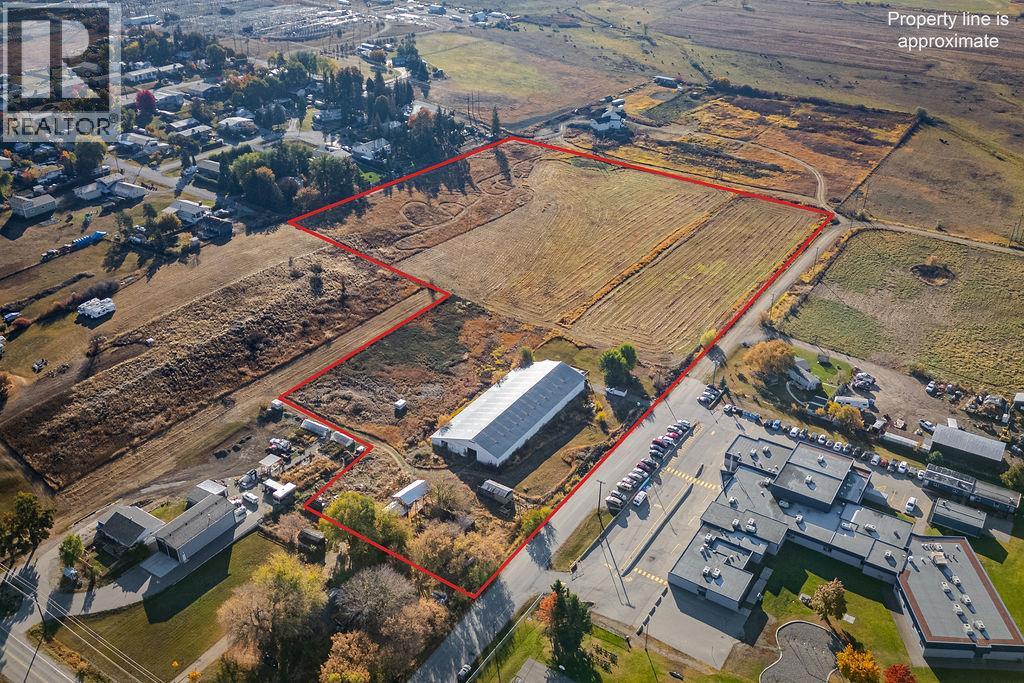 1823 Francis Street, Vernon, British Columbia  V1B 3A5 - Photo 1 - 10377907