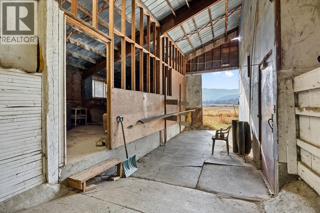 1823 Francis Street, Vernon, British Columbia  V1B 3A5 - Photo 16 - 10377907